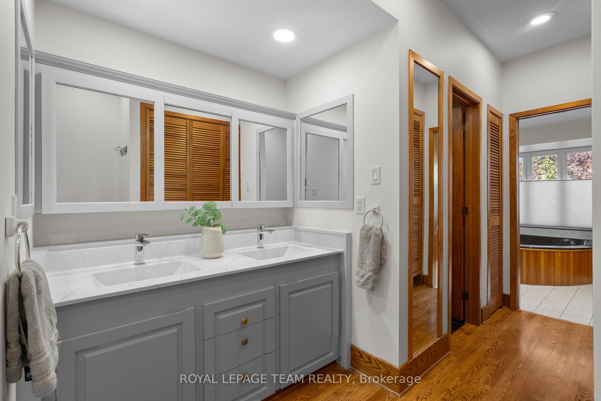 Photo 28 of Unit A, 595 Besserer Street, Ottawa, Sandy Hill — HOMEH