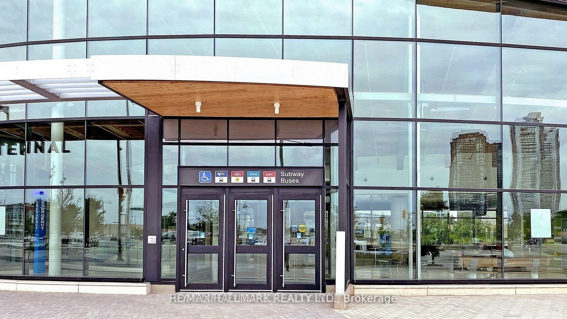 Photo 28 of Unit 4009, 5 Buttermill Avenue, Vaughan, Vaughan Corporate Centre — HOMEH