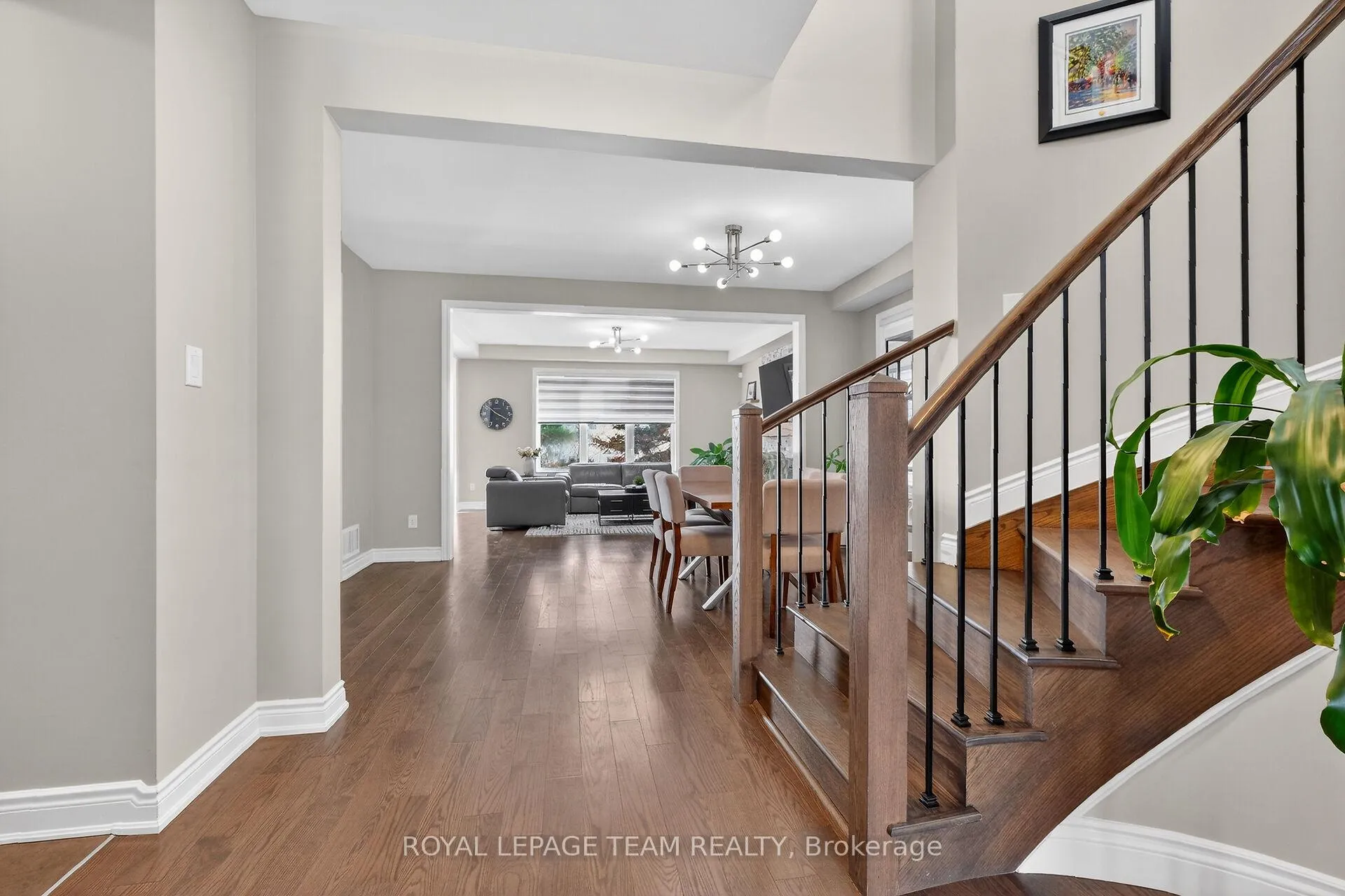 Photo 4 of 326 Eucalyptus Circle, Ottawa, Stittsville (North) — HOMEH