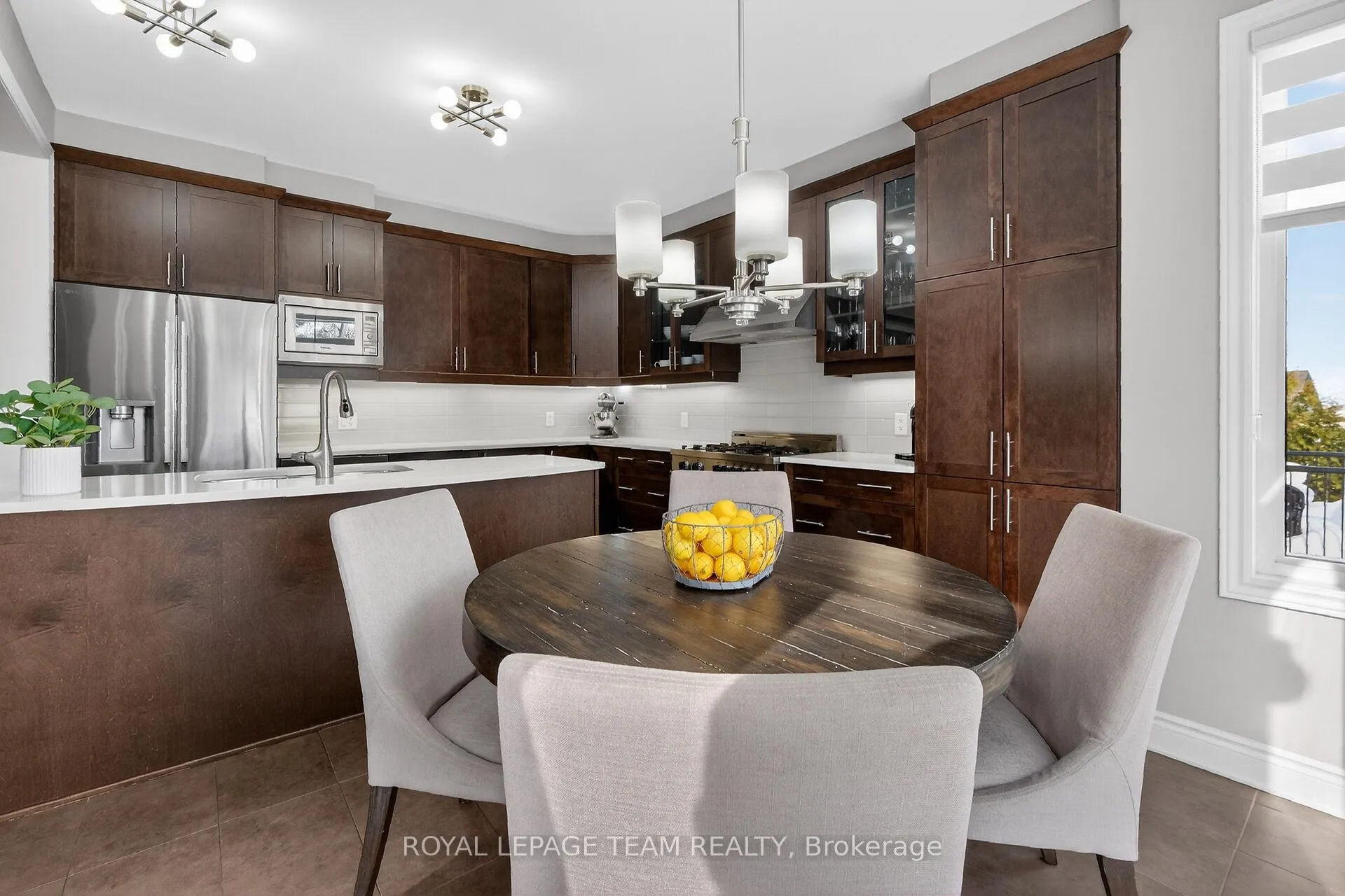 Photo 8 of 326 Eucalyptus Circle, Ottawa, Stittsville (North) — HOMEH