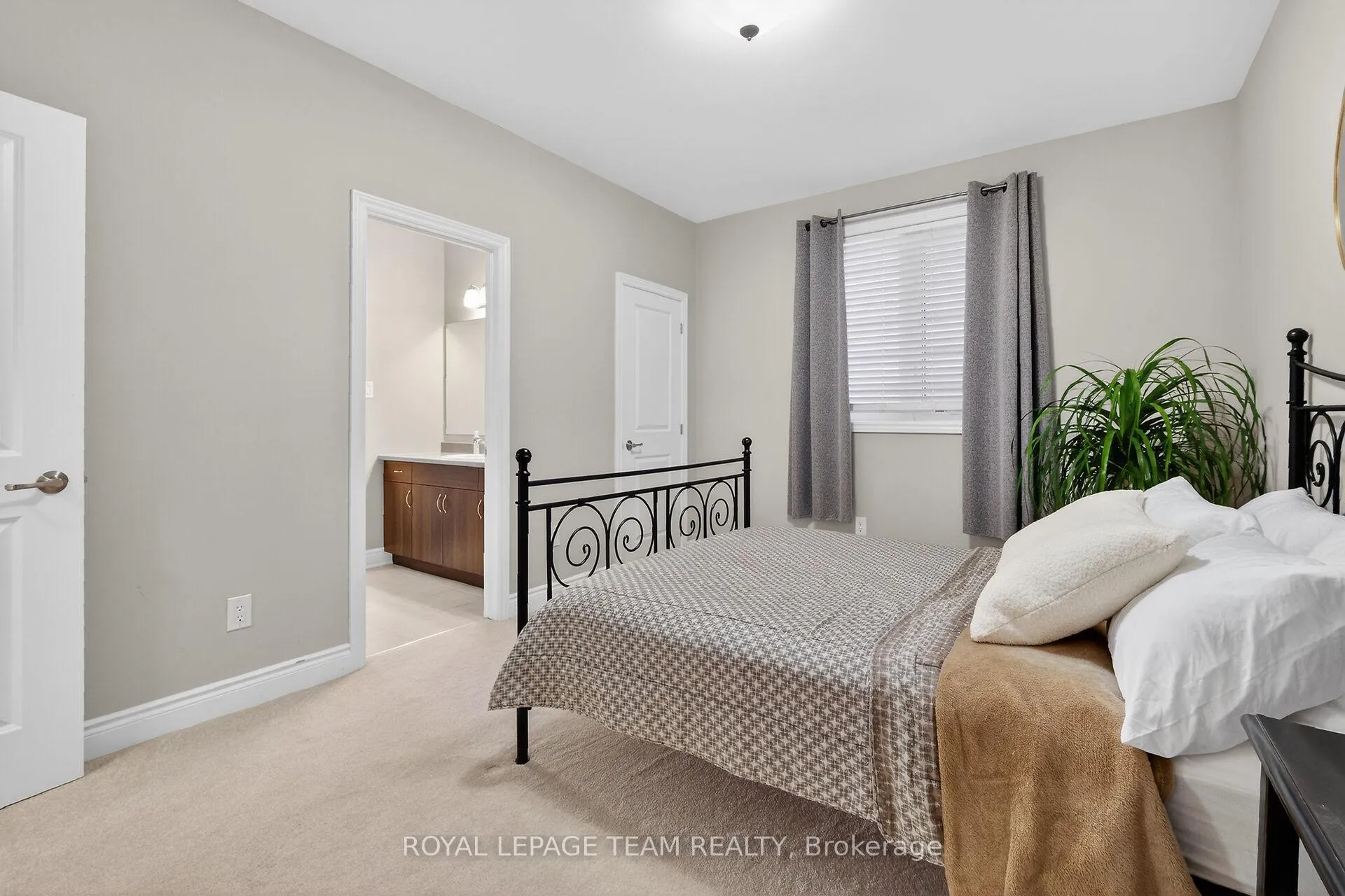 Photo 38 of 326 Eucalyptus Circle, Ottawa, Stittsville (North) — HOMEH