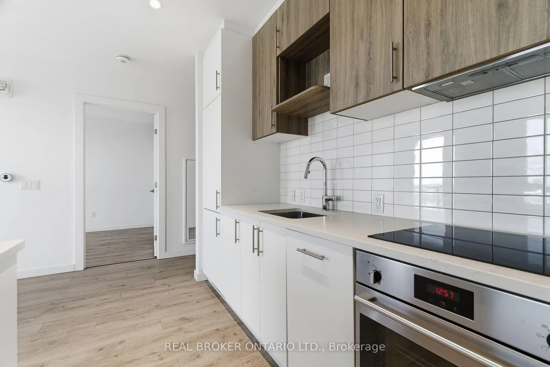 Photo 17 of Unit 1411, 181 King Street S, Waterloo — HOMEH