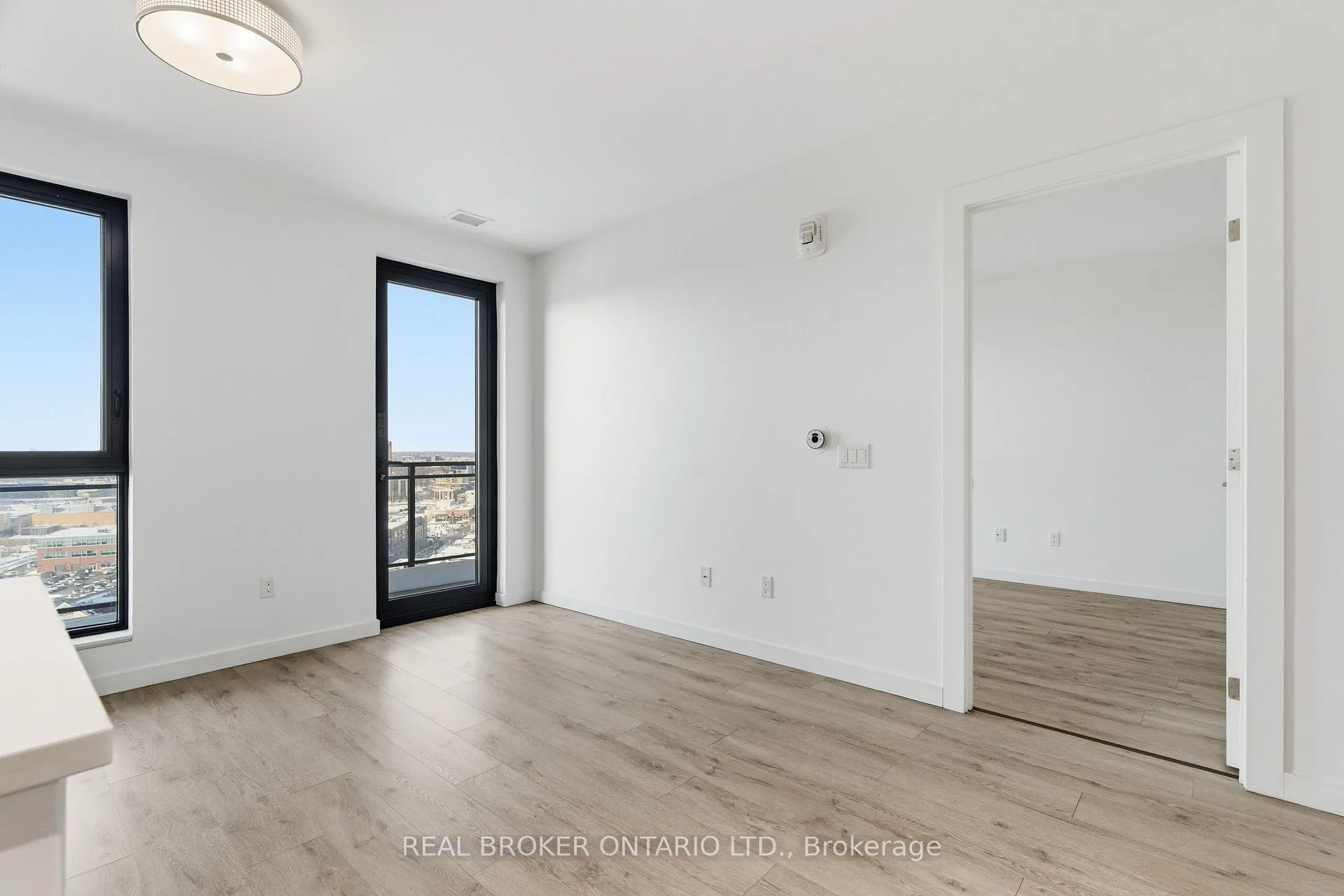 Photo 18 of Unit 1411, 181 King Street S, Waterloo — HOMEH