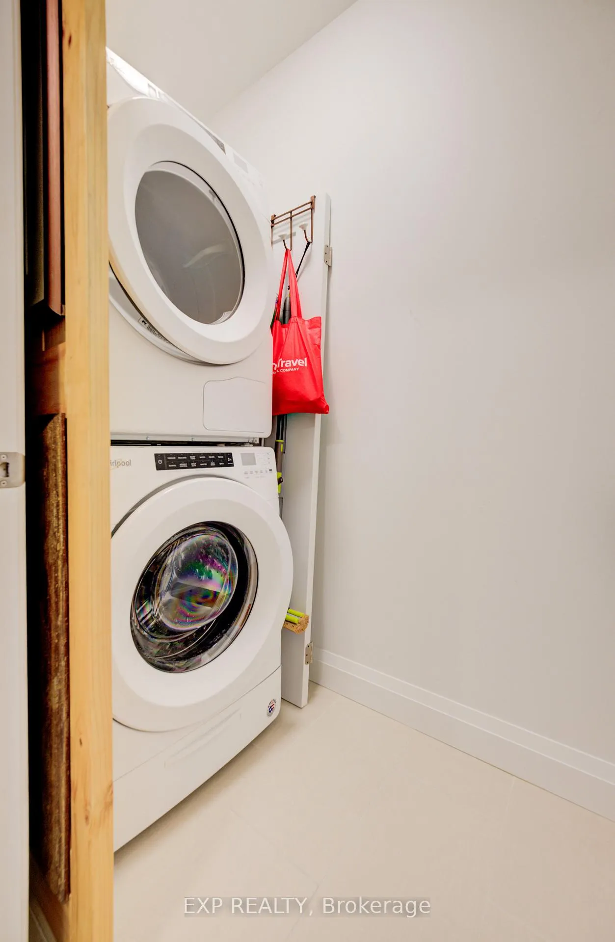 Photo 15 of Unit 417, 399 Queen Street S, Kitchener — HOMEH