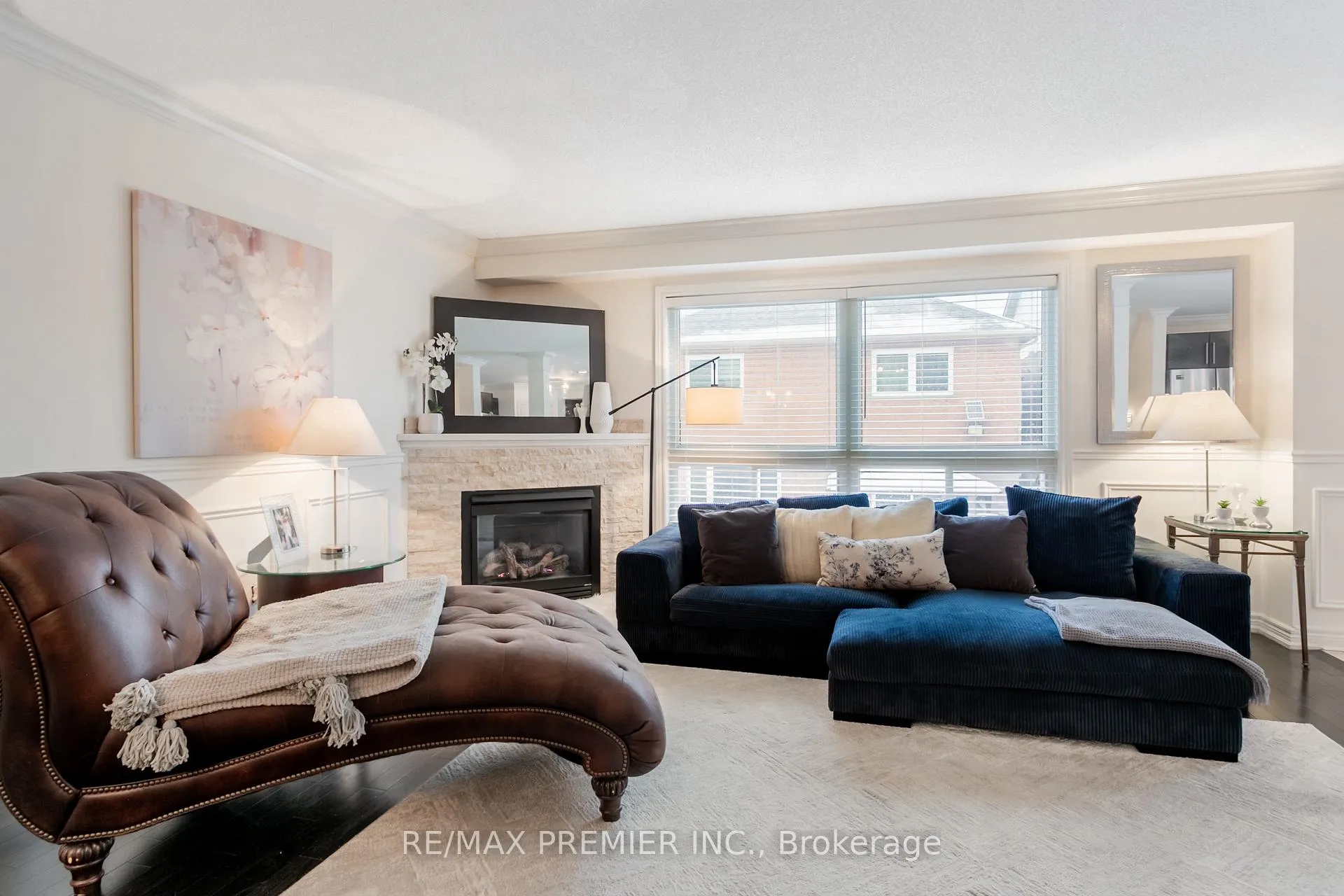 Photo 4 of 11 Four Seasons Circle, Brampton, Fletcher's Meadow — HOMEH
