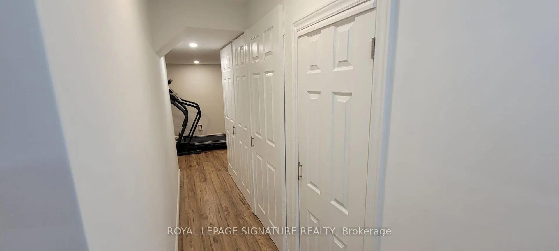 Photo 2 of 83 Norbury Drive, Markham, Rouge Fairways — HOMEH