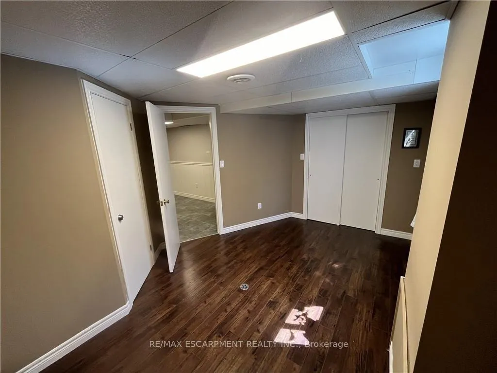 Photo 13 of Unit LOWER, 461 South Pelham Road, Welland, Prince Charles — HOMEH