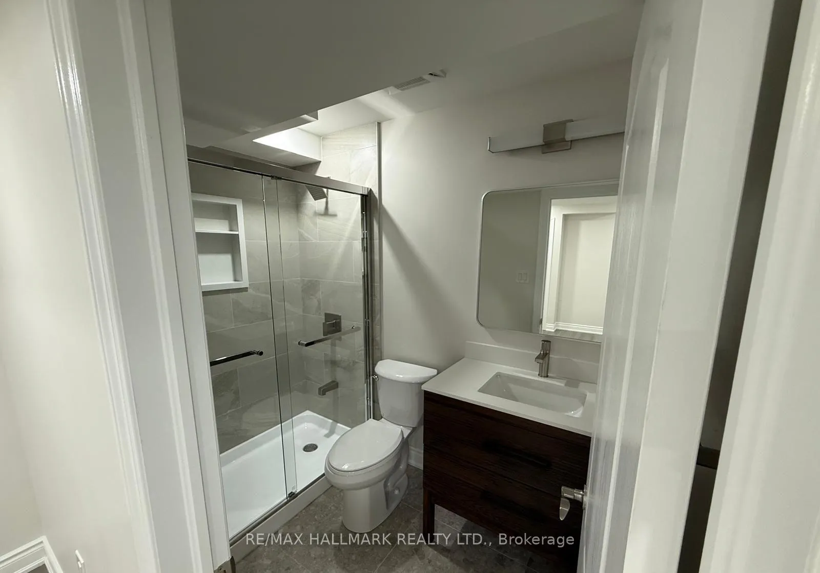 Photo 8 of Unit Bsmt, 429 Stringer Circle, Milton, Scott — HOMEH