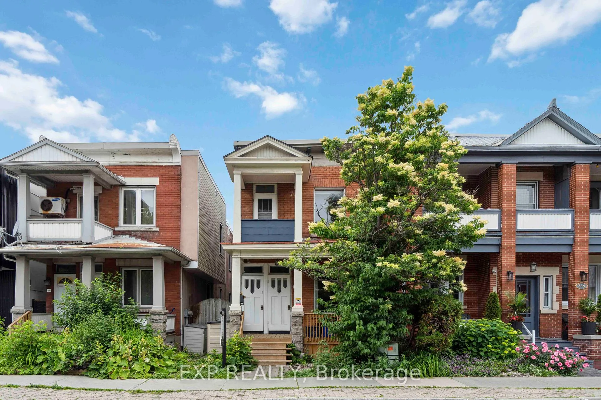 Photo 1 of 257 St Andrew Street, Ottawa, Lower Town — HOMEH