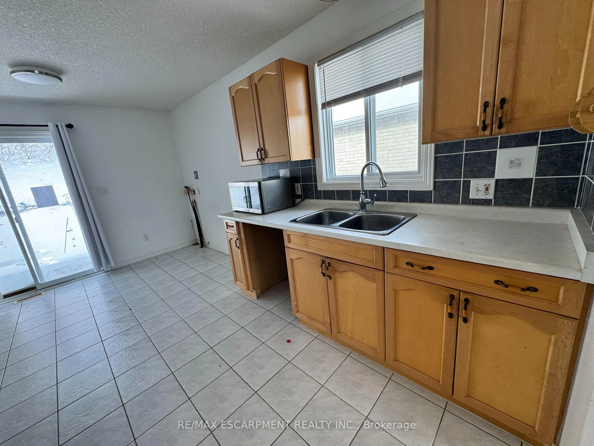 Photo 21 of 167 Forest Road, Brantford — HOMEH