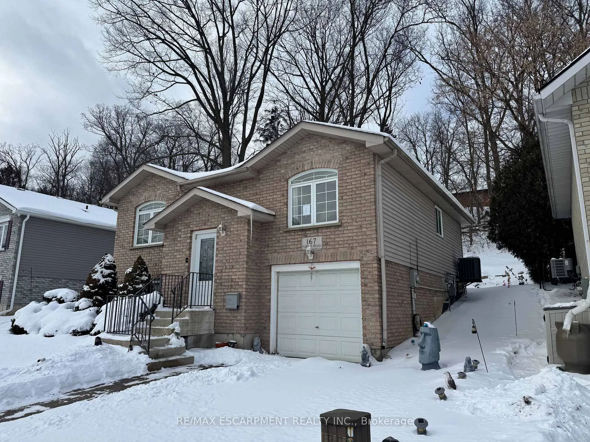 Photo 33 of 167 Forest Road, Brantford — HOMEH