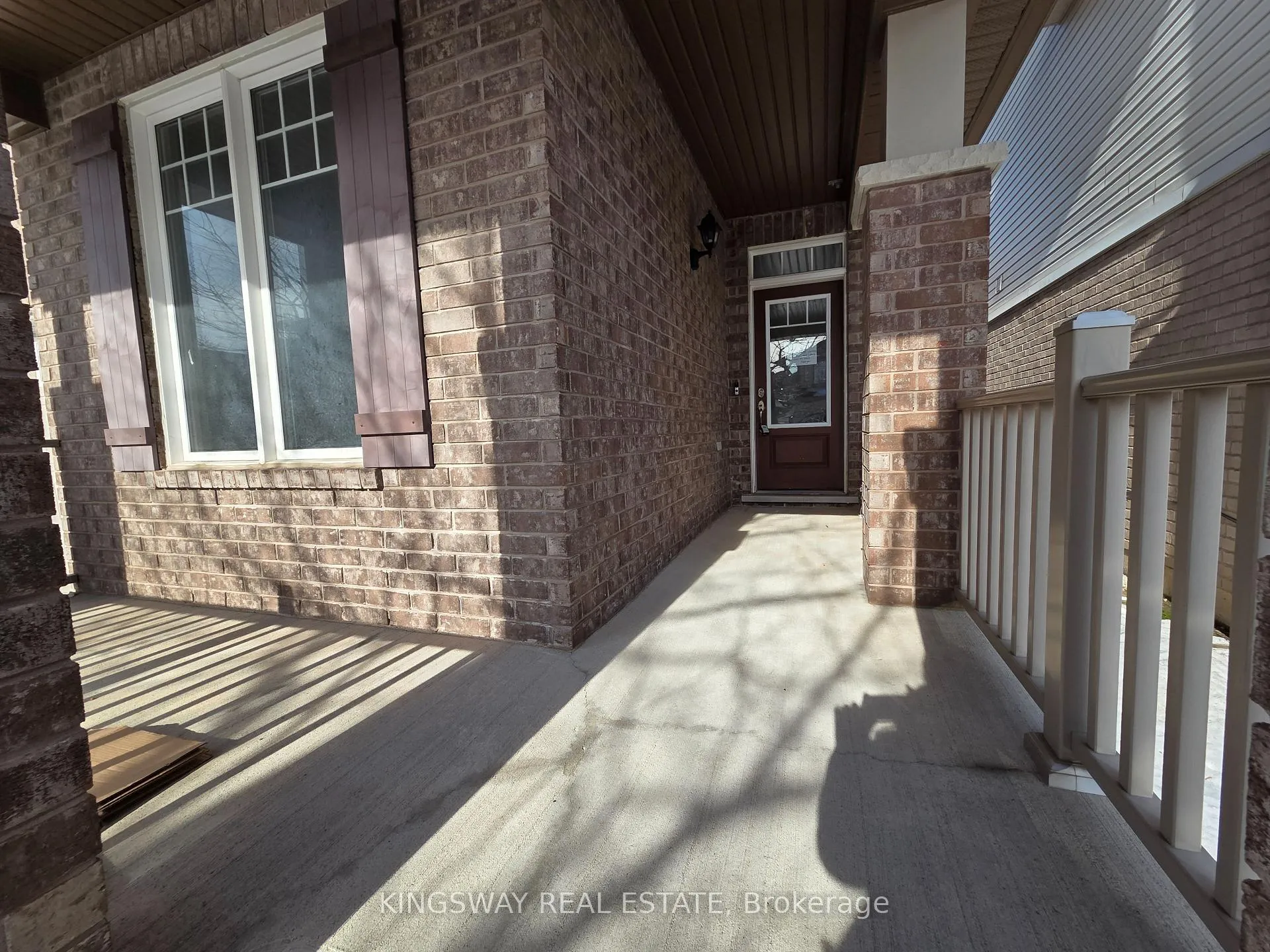 Photo 2 of 469 Tyrone Crescent, Milton, Willmott — HOMEH