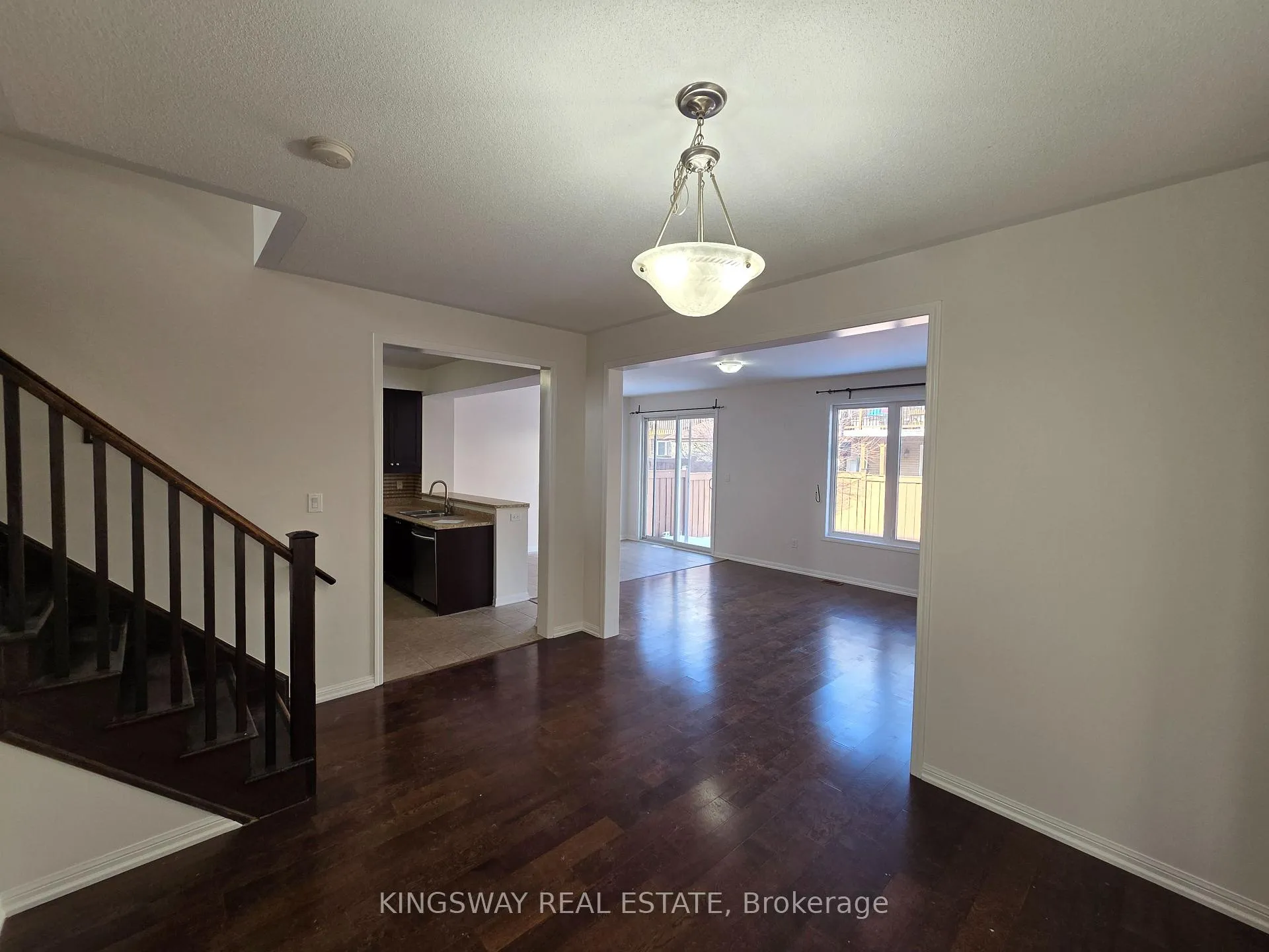 Photo 7 of 469 Tyrone Crescent, Milton, Willmott — HOMEH