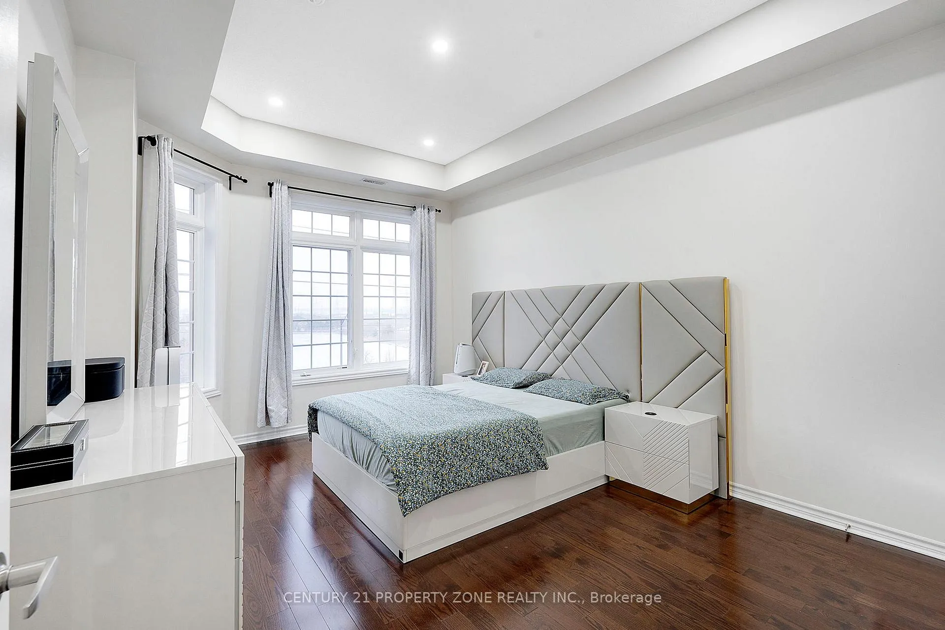 Photo 23 of Unit 407, 1460 Main Street E, Milton, Dempsey — HOMEH
