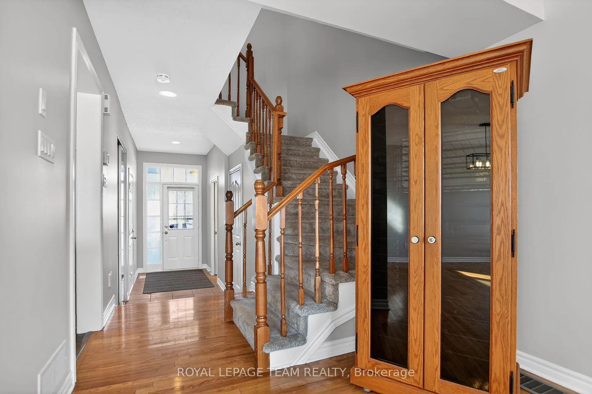 Photo 17 of 48 Saddlesmith Circle, Ottawa, Kanata - Emerald Meadows/Trailwest — HOMEH