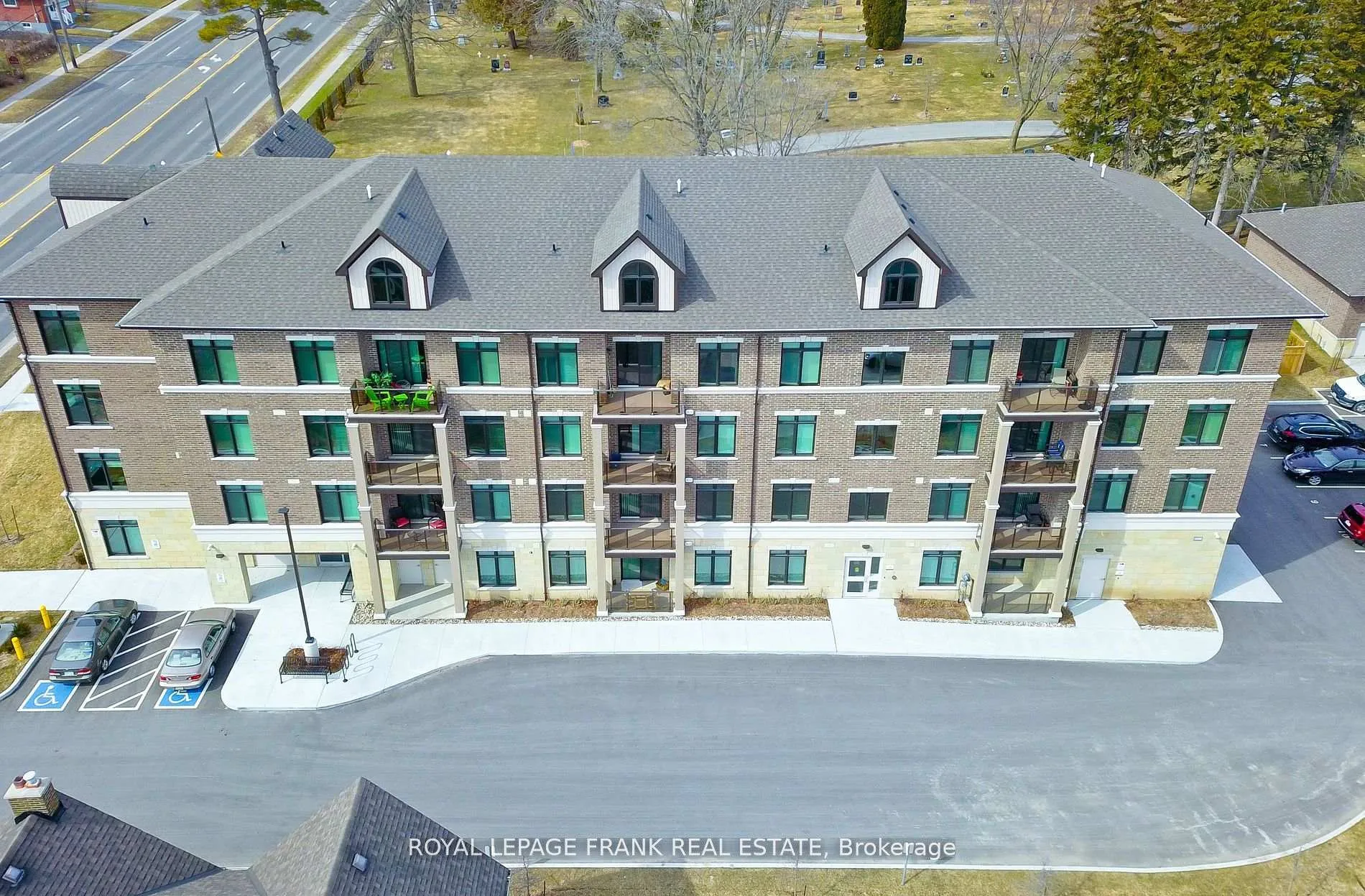 Photo 1 of Unit 304, 710 King Street W, Oshawa, Vanier — HOMEH