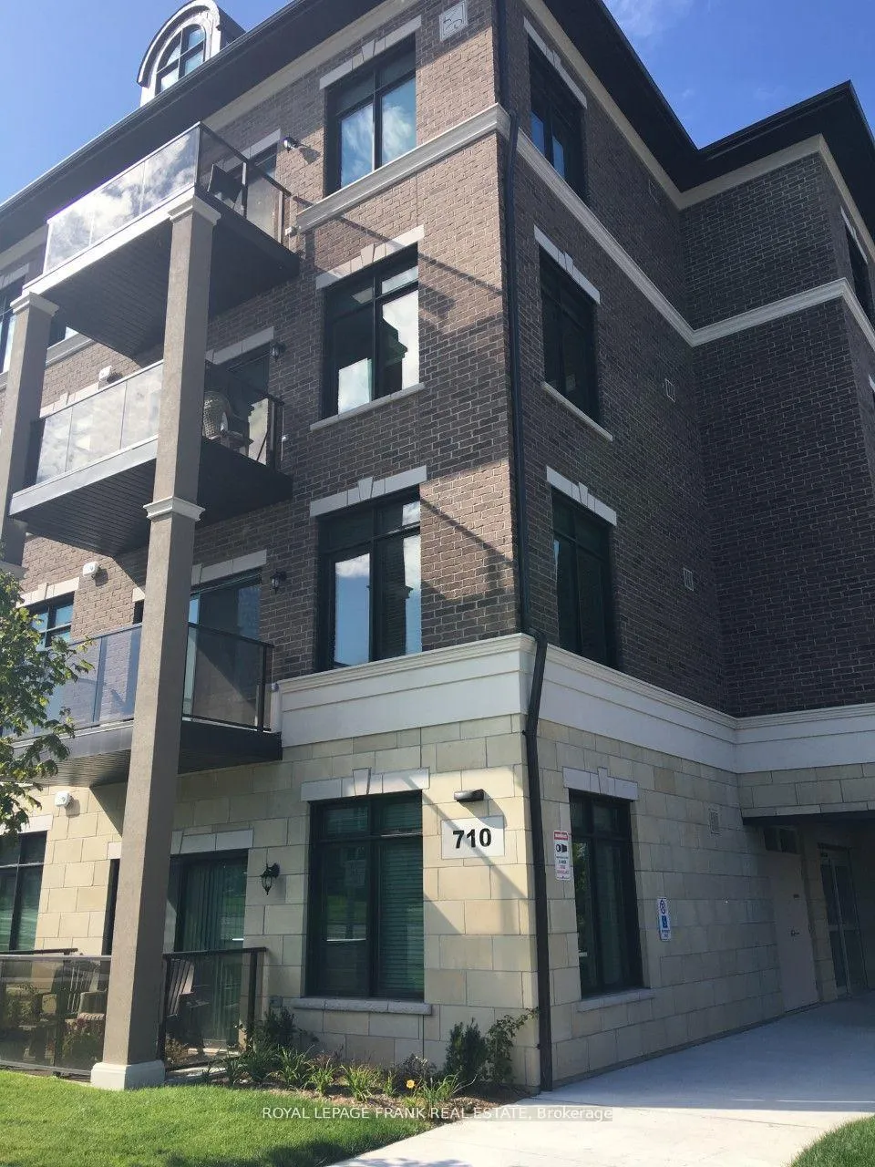 Photo 2 of Unit 304, 710 King Street W, Oshawa, Vanier — HOMEH