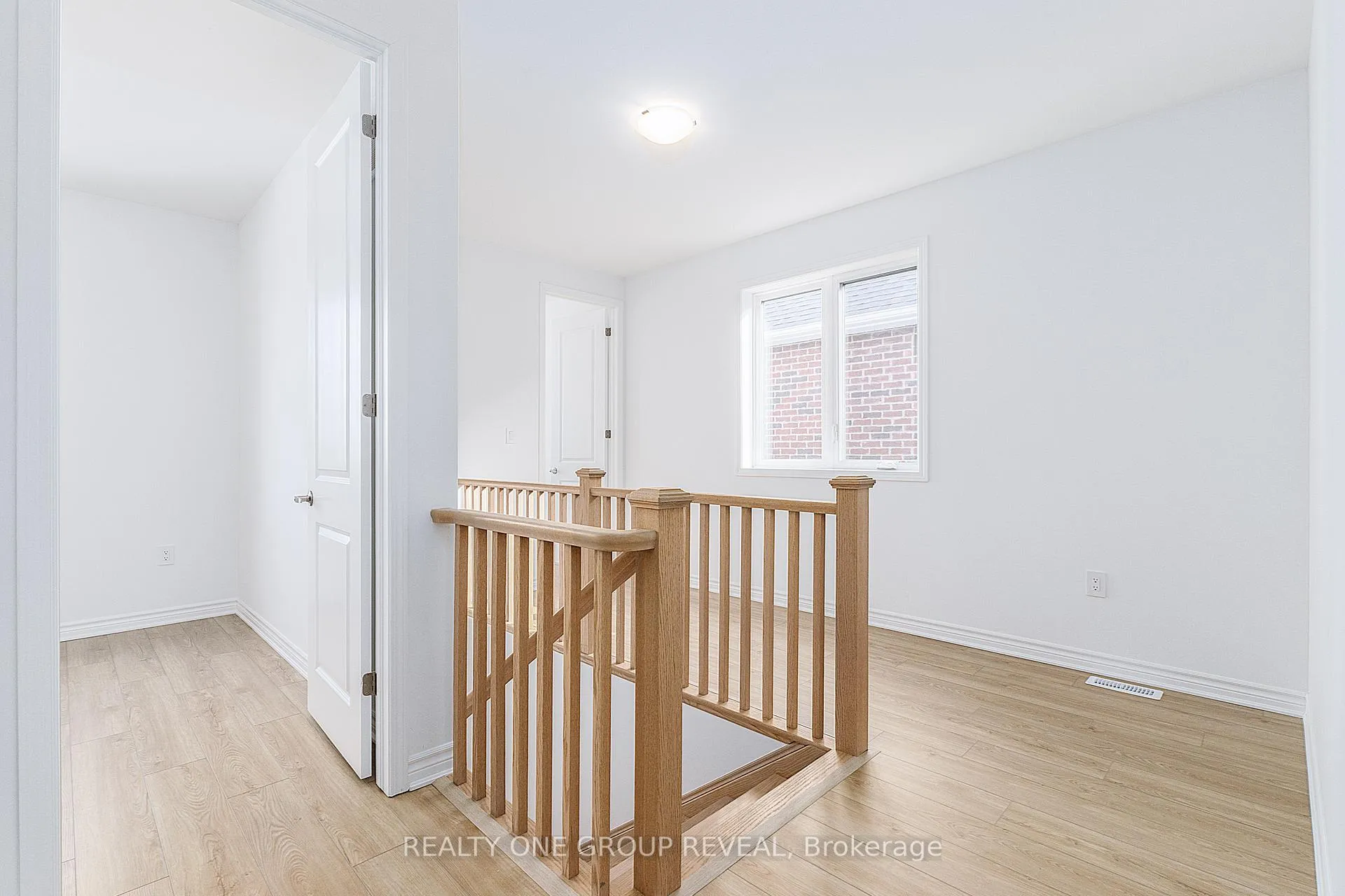 Photo 12 of 1735 Mineral Springs Way, Pickering, Rural Pickering — HOMEH