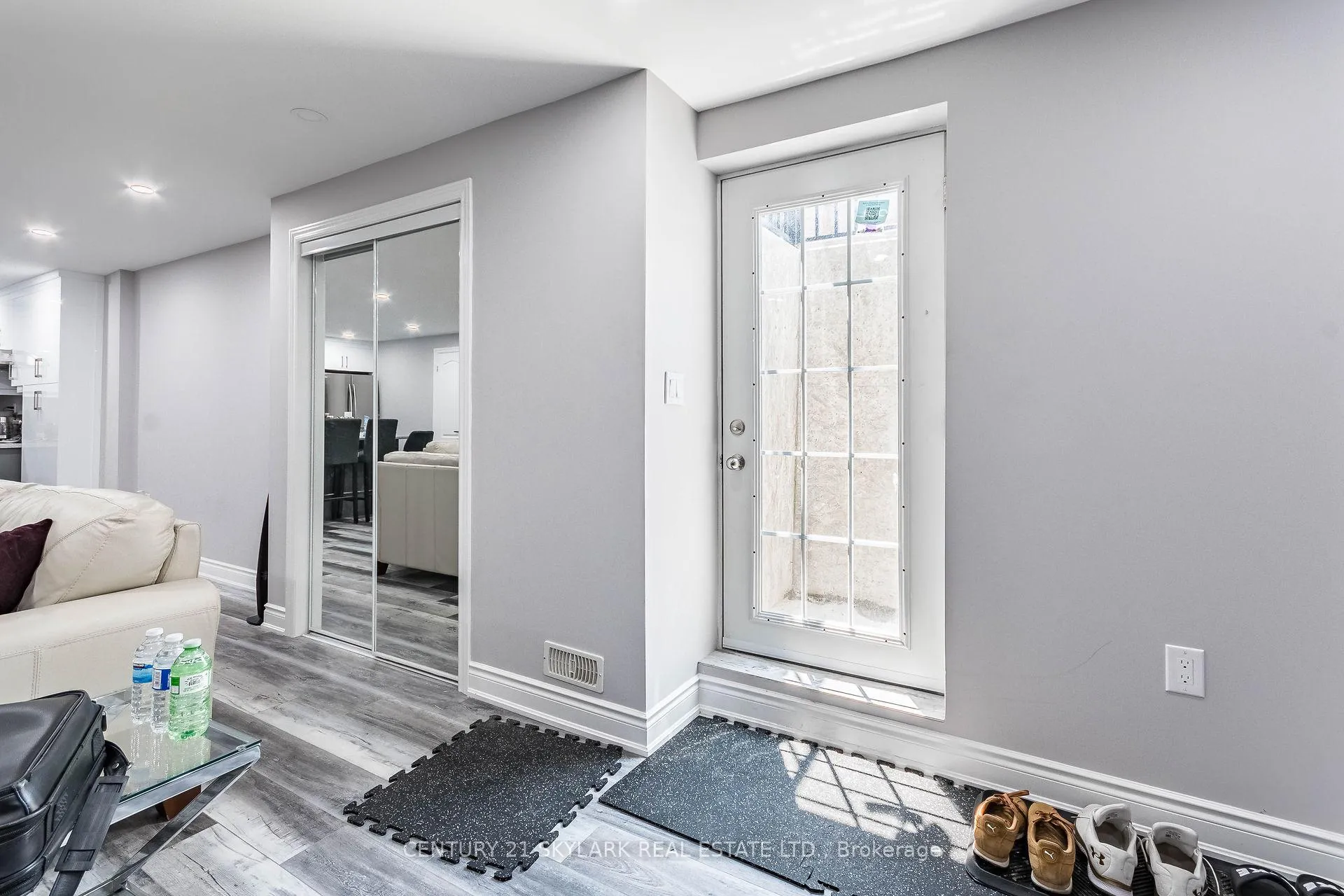 Photo 2 of 6 Villanova Road, Brampton, Bram West — HOMEH