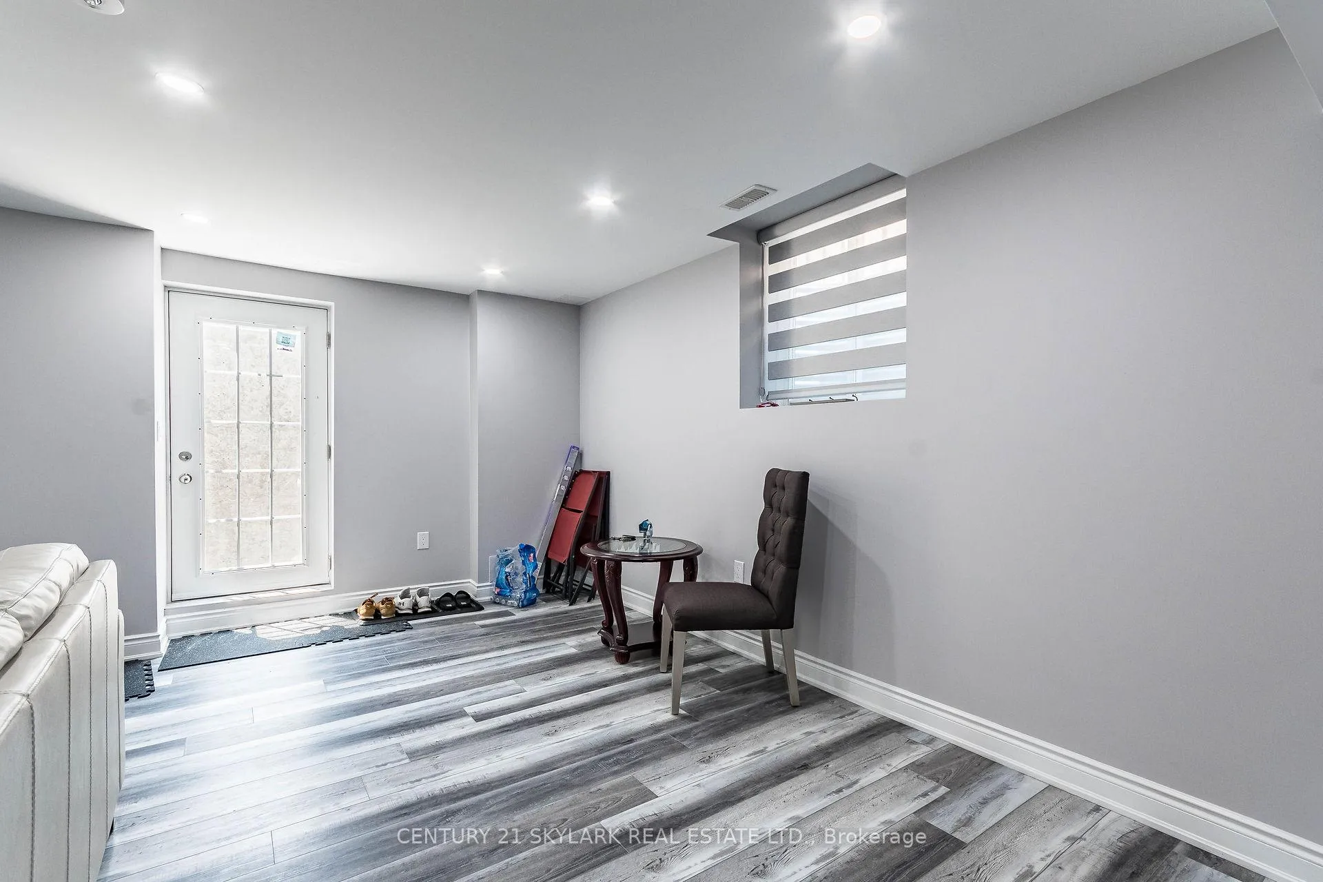 Photo 3 of 6 Villanova Road, Brampton, Bram West — HOMEH