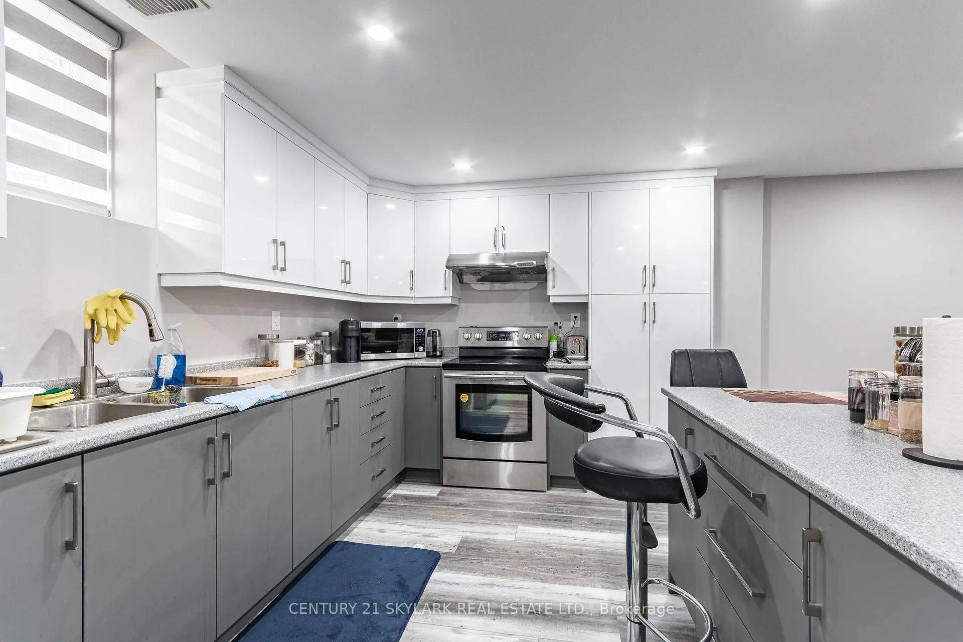 Photo 10 of 6 Villanova Road, Brampton, Bram West — HOMEH