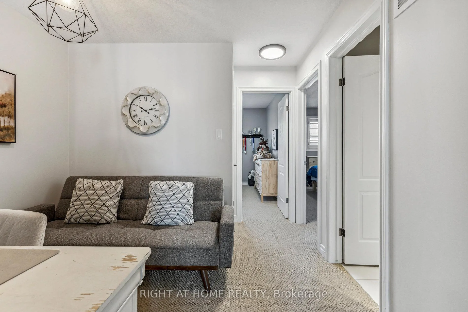 Photo 28 of Unit 6, 40 Dartmouth Gate, Hamilton, Lakeshore — HOMEH