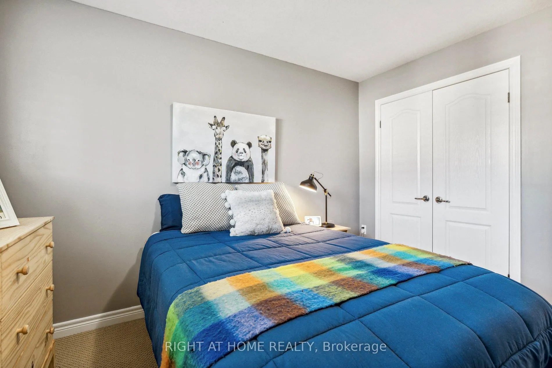 Photo 31 of Unit 6, 40 Dartmouth Gate, Hamilton, Lakeshore — HOMEH