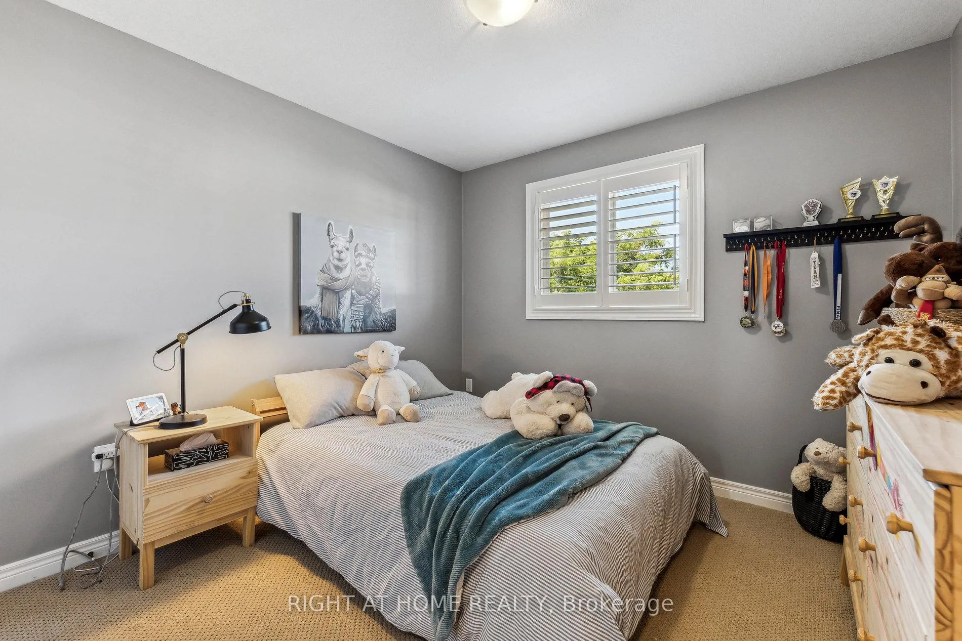 Photo 32 of Unit 6, 40 Dartmouth Gate, Hamilton, Lakeshore — HOMEH