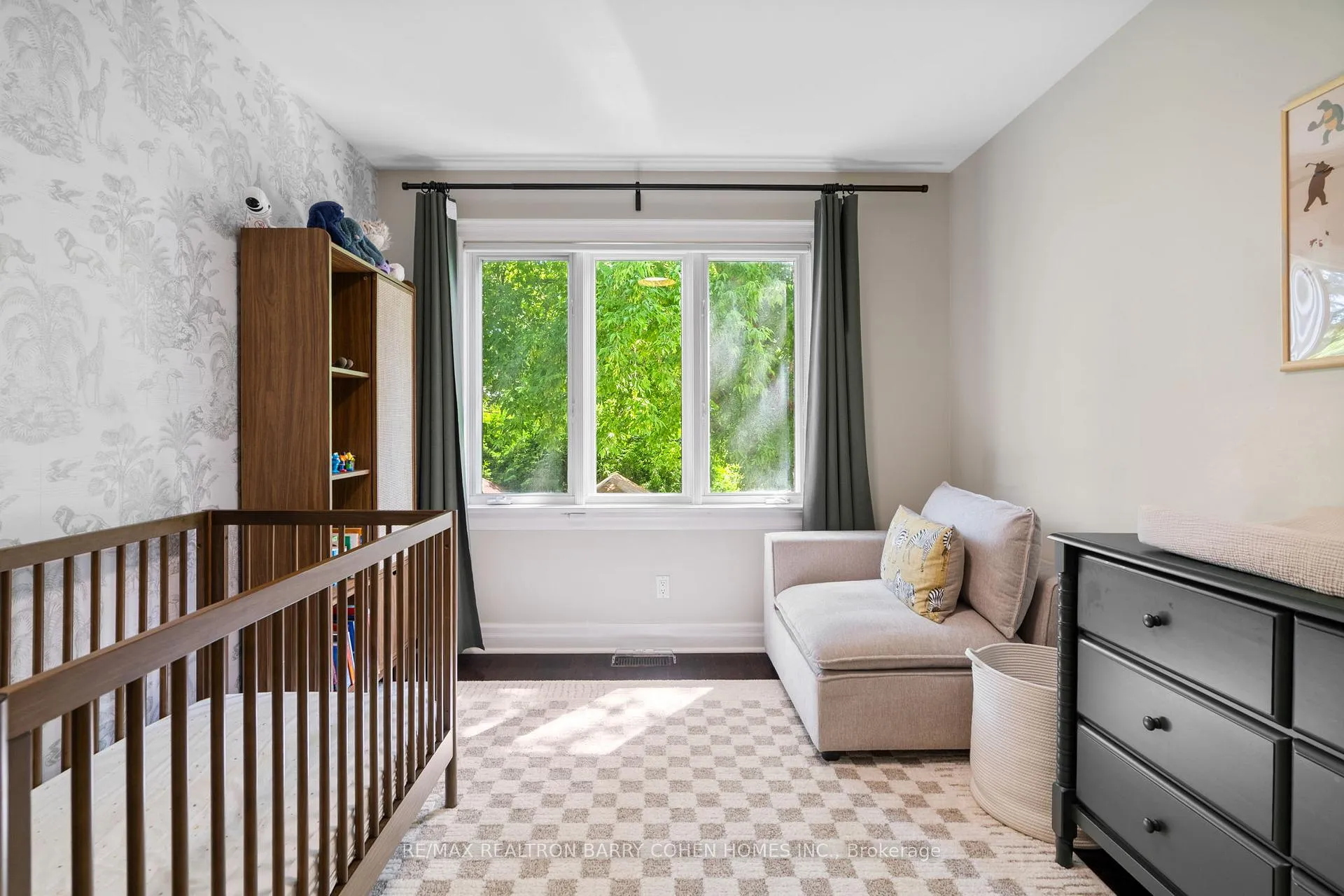 Photo 20 of 141 Latimer Avenue, Toronto, Lawrence Park South — HOMEH