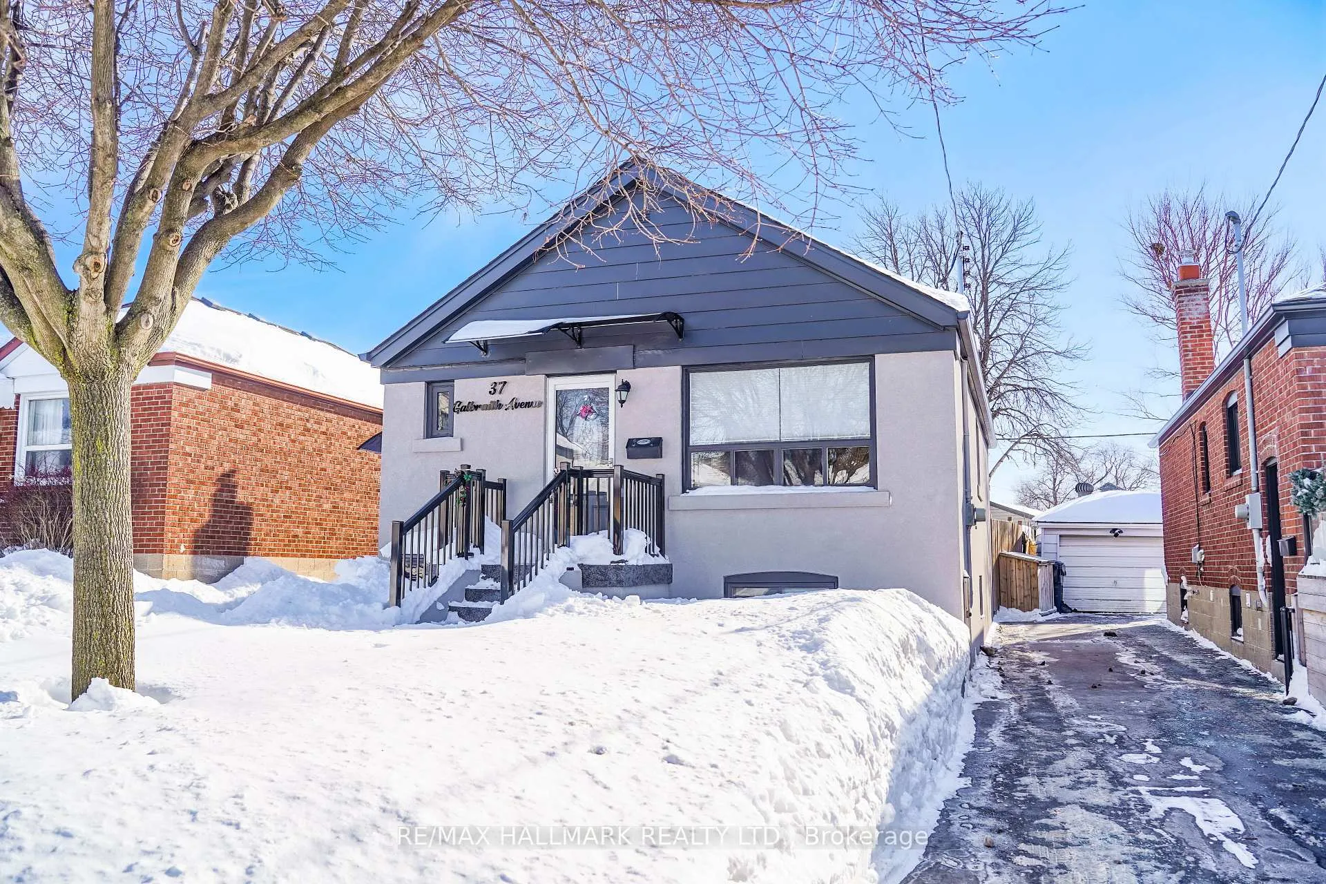 Photo 3 of 37 Galbraith Avenue, Toronto, O'Connor-Parkview — HOMEH