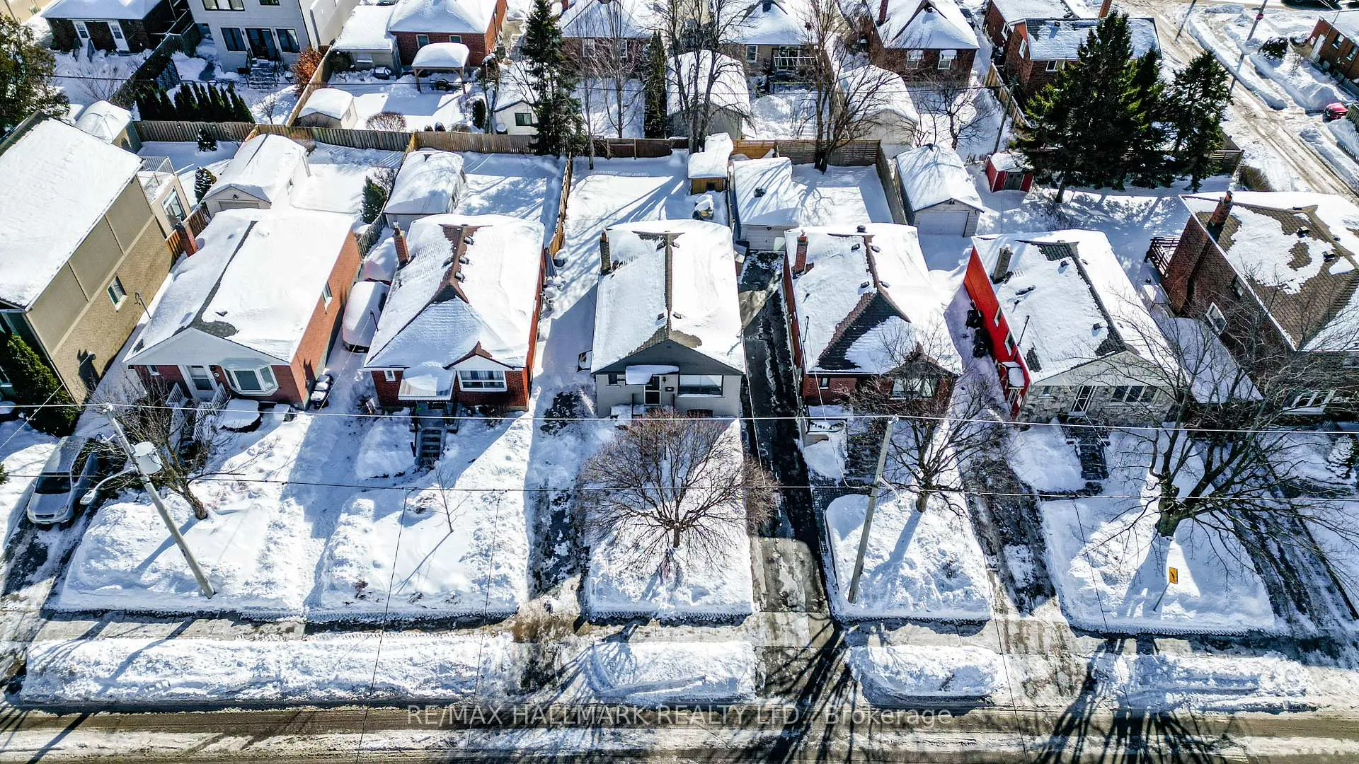 Photo 5 of 37 Galbraith Avenue, Toronto, O'Connor-Parkview — HOMEH