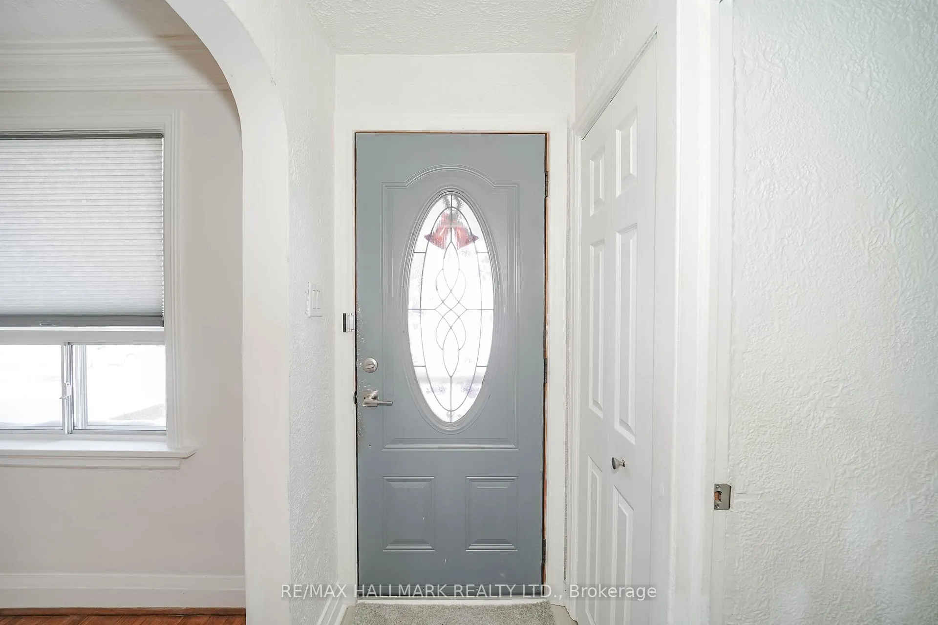 Photo 10 of 37 Galbraith Avenue, Toronto, O'Connor-Parkview — HOMEH