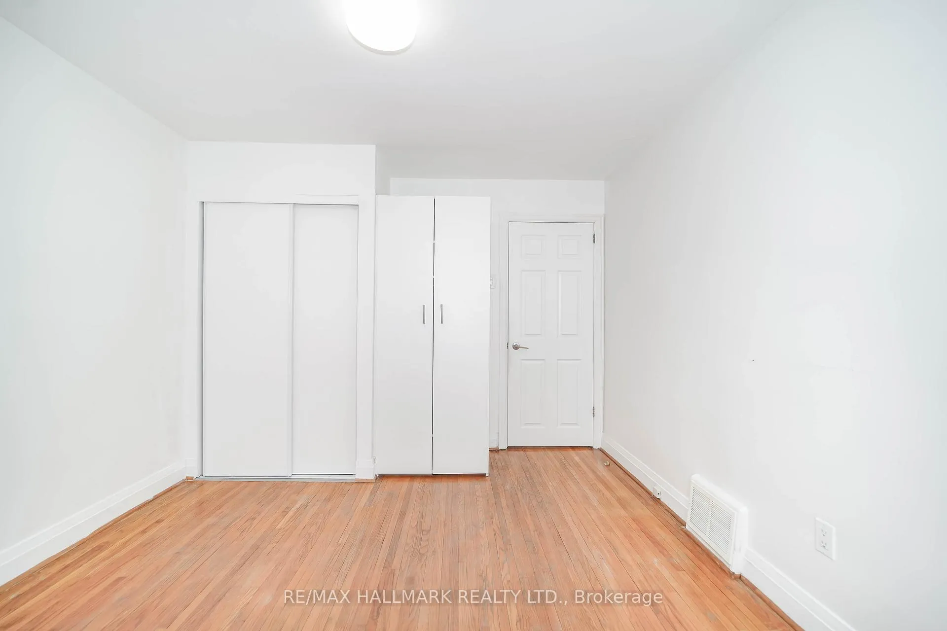 Photo 21 of 37 Galbraith Avenue, Toronto, O'Connor-Parkview — HOMEH