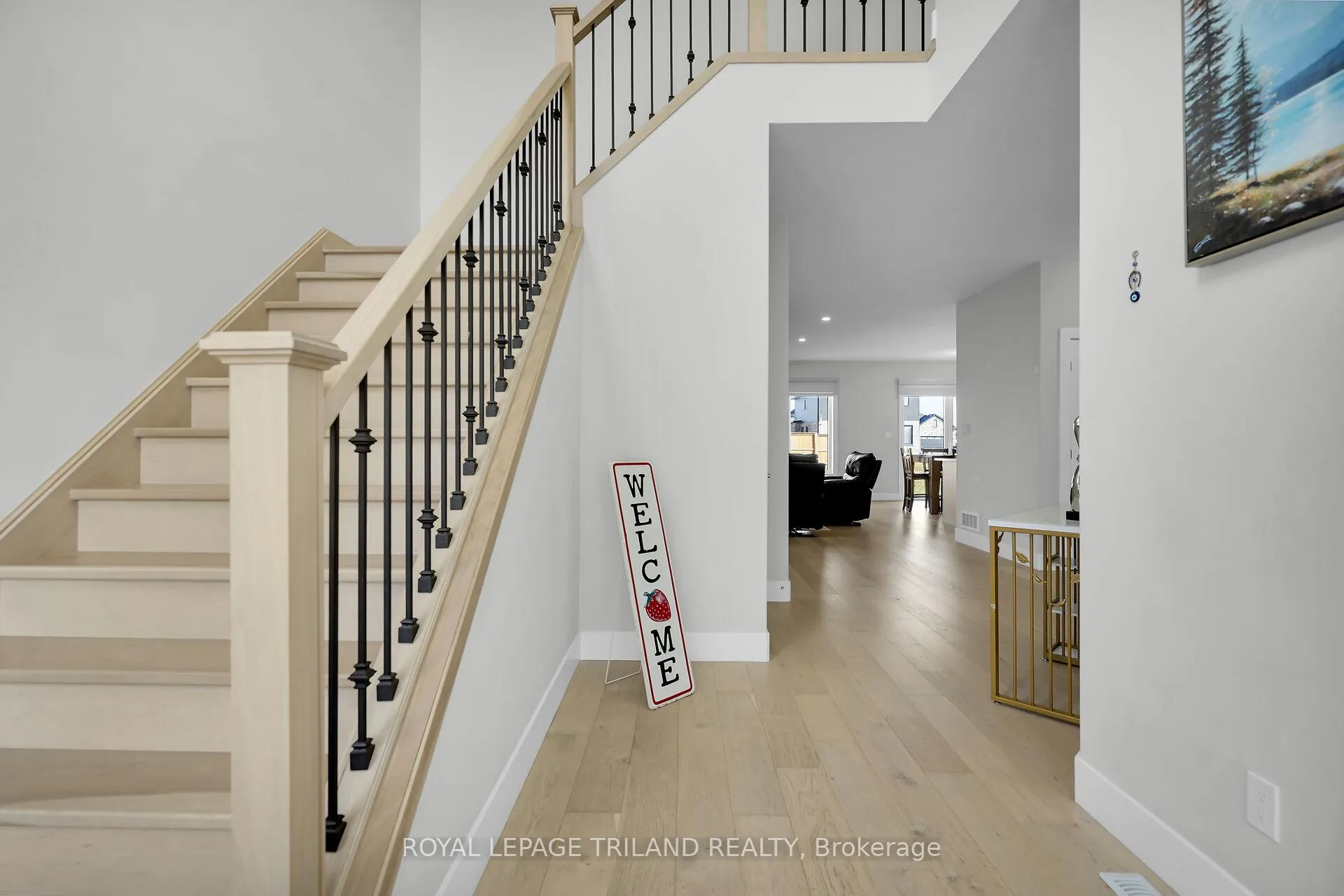 Photo 6 of 36 Kaiser Lane, Middlesex Centre, Kilworth — HOMEH