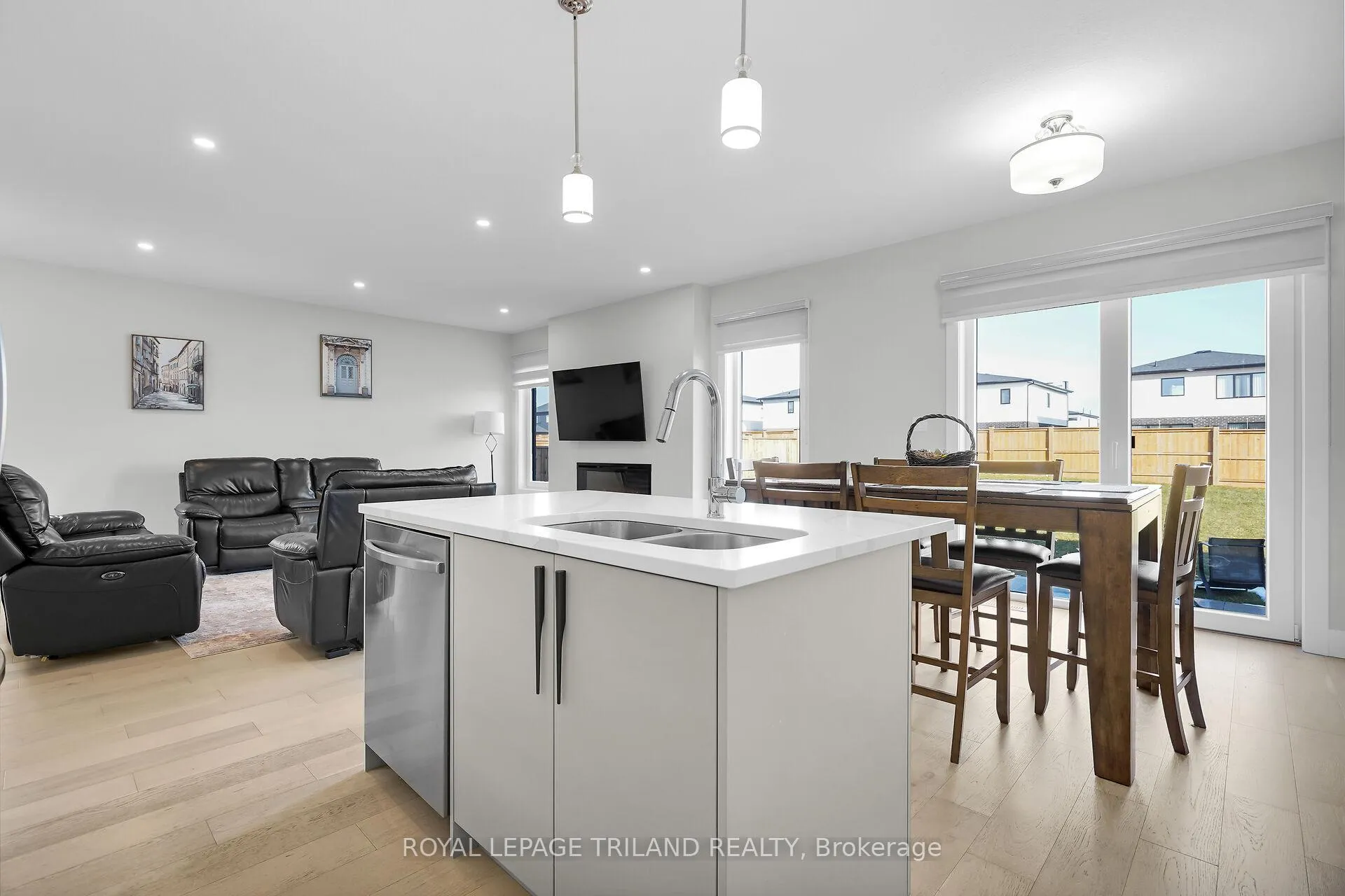 Photo 18 of 36 Kaiser Lane, Middlesex Centre, Kilworth — HOMEH