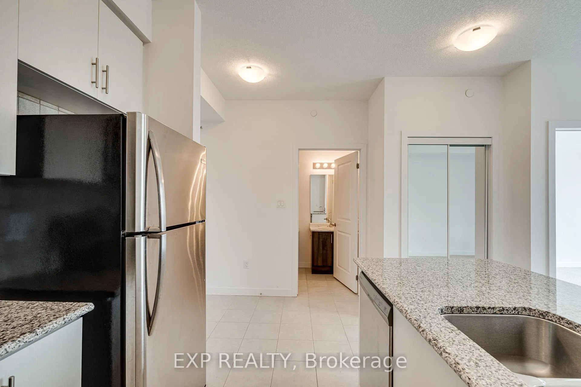 Photo 9 of Unit 413, 101 Shoreview Place, Hamilton, Stoney Creek — HOMEH