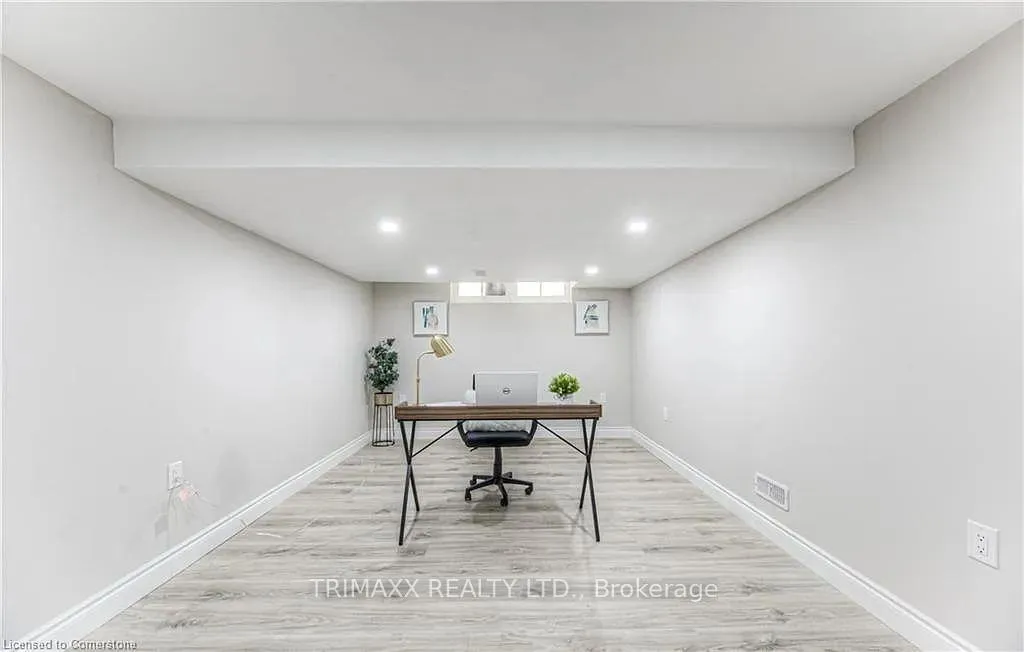 Photo 20 of 271 Bedford Road, Waterloo — HOMEH