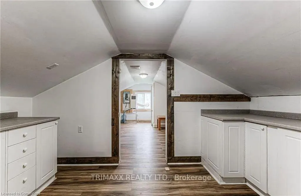 Photo 23 of 271 Bedford Road, Waterloo — HOMEH