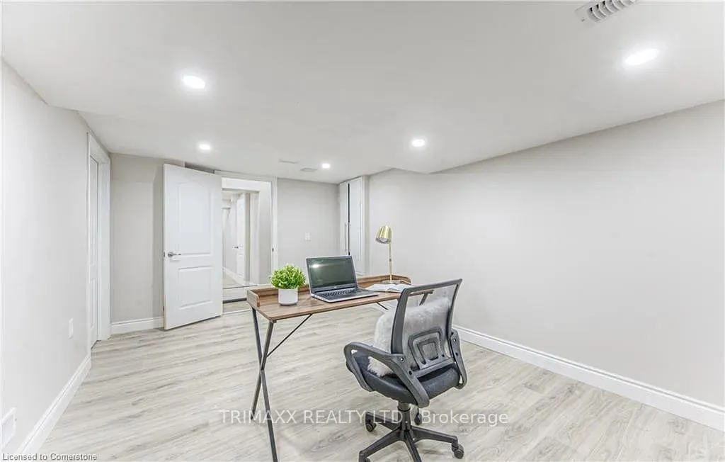 Photo 27 of 271 Bedford Road, Waterloo — HOMEH
