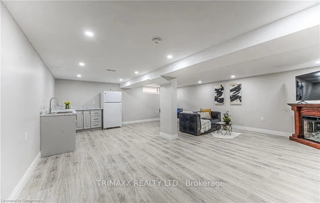 Photo 31 of 271 Bedford Road, Waterloo — HOMEH