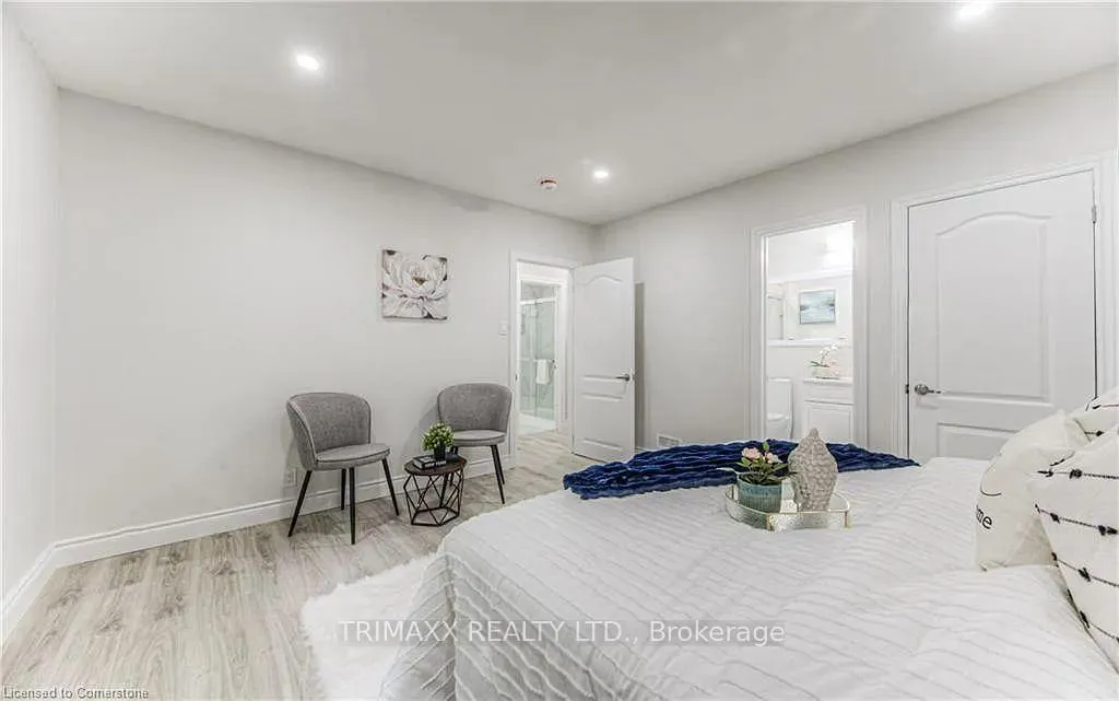 Photo 34 of 271 Bedford Road, Waterloo — HOMEH