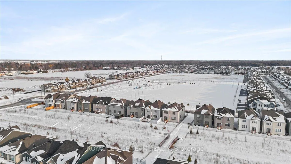 Photo 48 of 60 Green Ash Avenue, Ottawa, Goulbourn Twp From Franktown Rd/South To Rideau — HOMEH