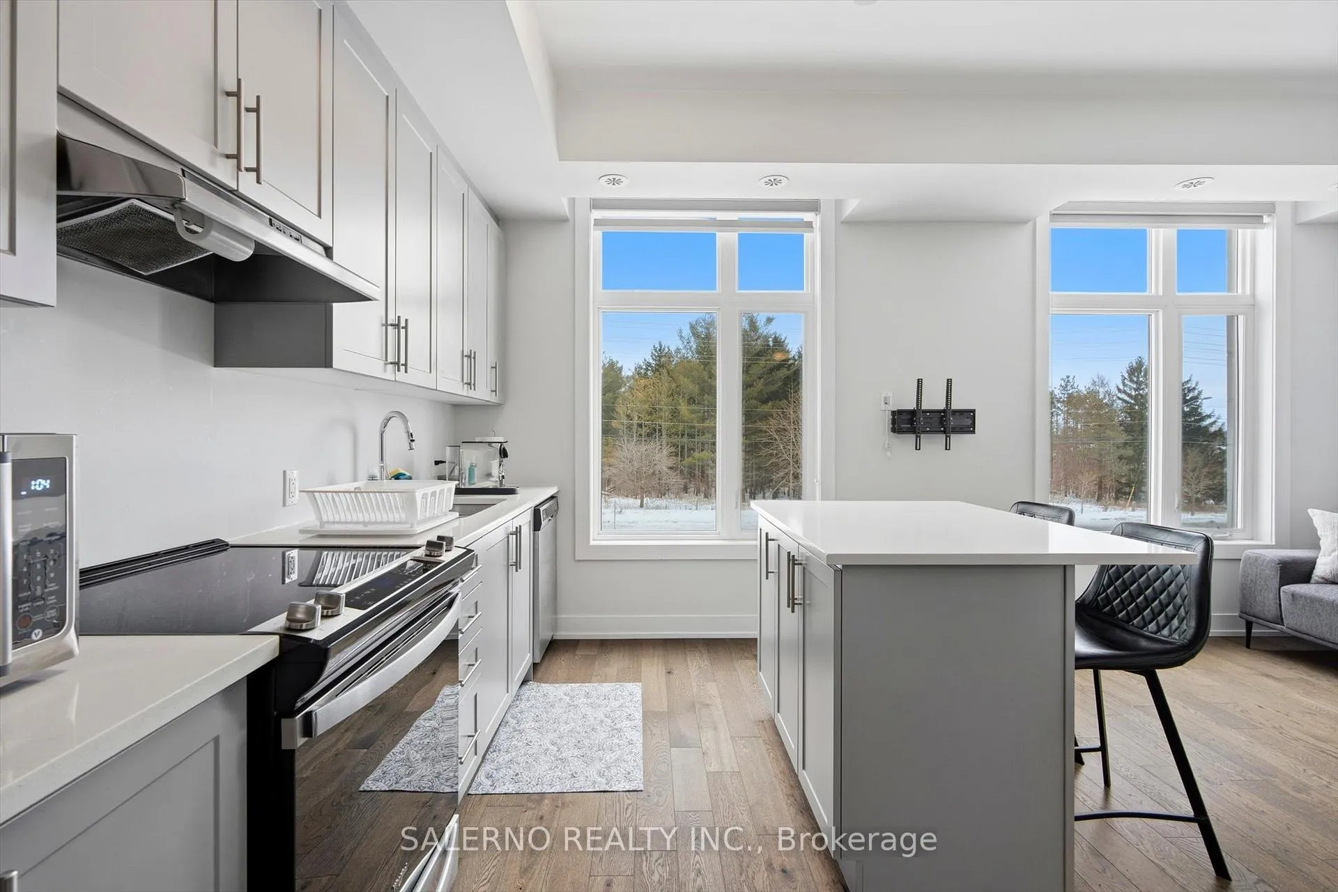 Photo 10 of Unit U215, 9560 Islington Avenue, Vaughan, Sonoma Heights — HOMEH