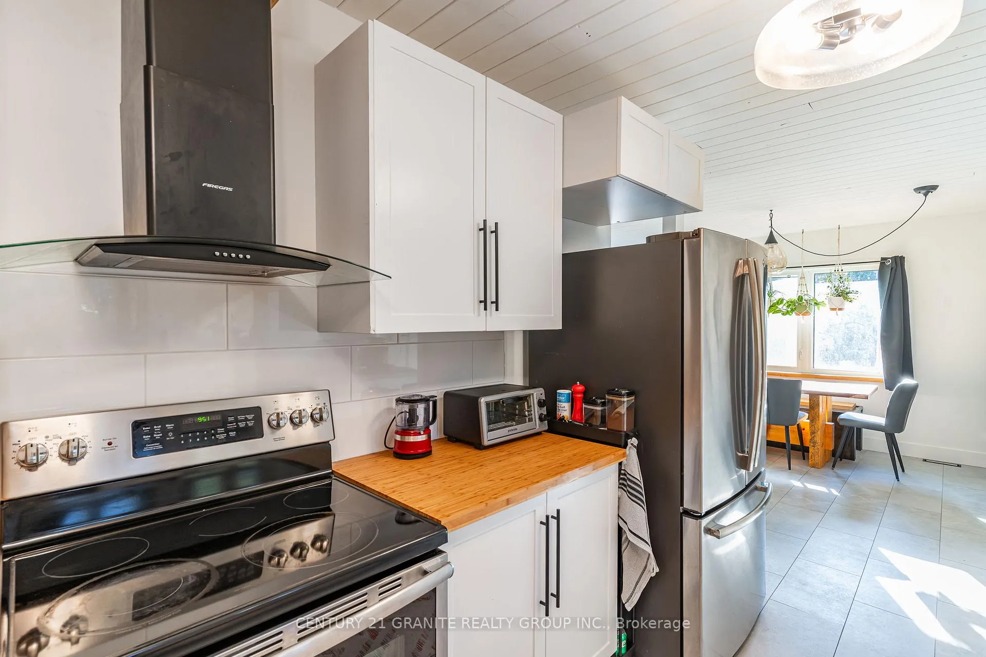 Photo 7 of 1016 Eureka Road, Highlands East, Monmouth — HOMEH