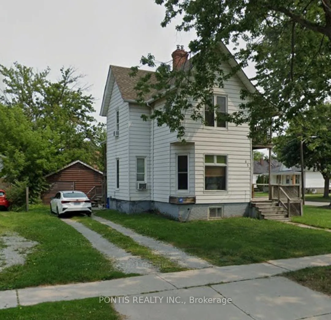 Photo 2 of Unit 1st Floor, 452 Confederation Street, Sarnia — HOMEH