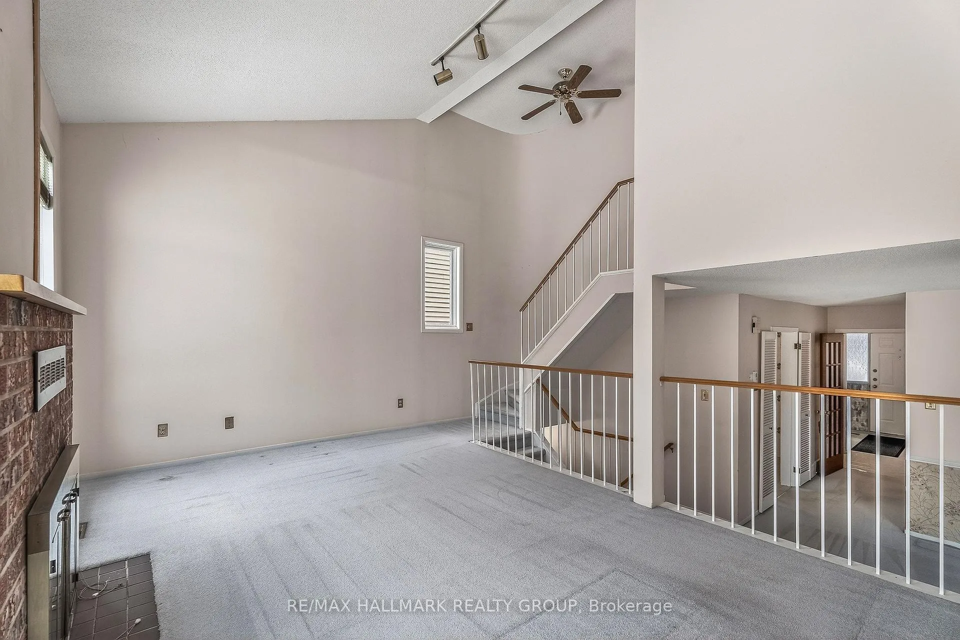 Photo 19 of 14 Haywood Crescent, Ottawa, Kanata - Katimavik — HOMEH