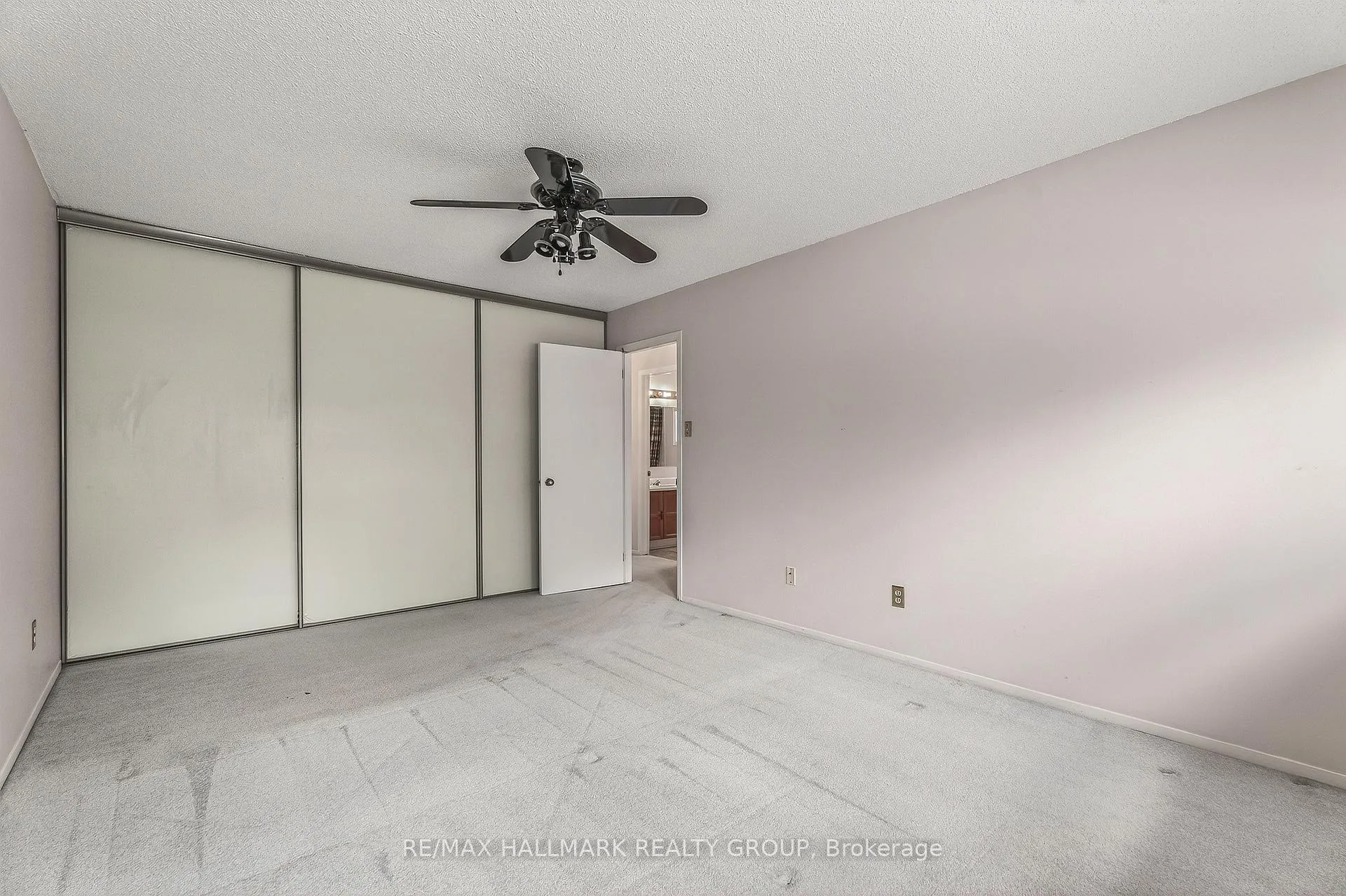 Photo 25 of 14 Haywood Crescent, Ottawa, Kanata - Katimavik — HOMEH