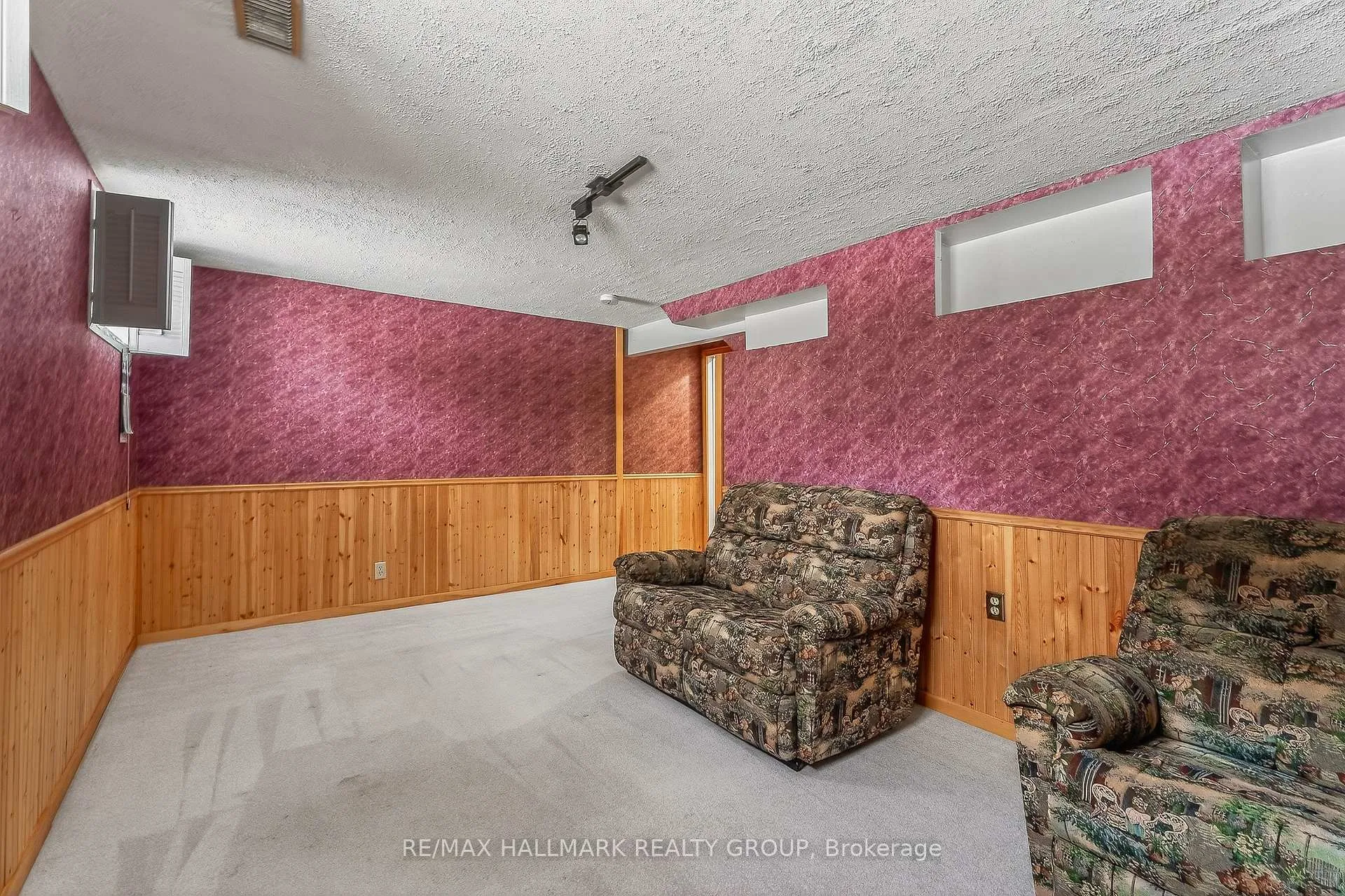 Photo 30 of 14 Haywood Crescent, Ottawa, Kanata - Katimavik — HOMEH