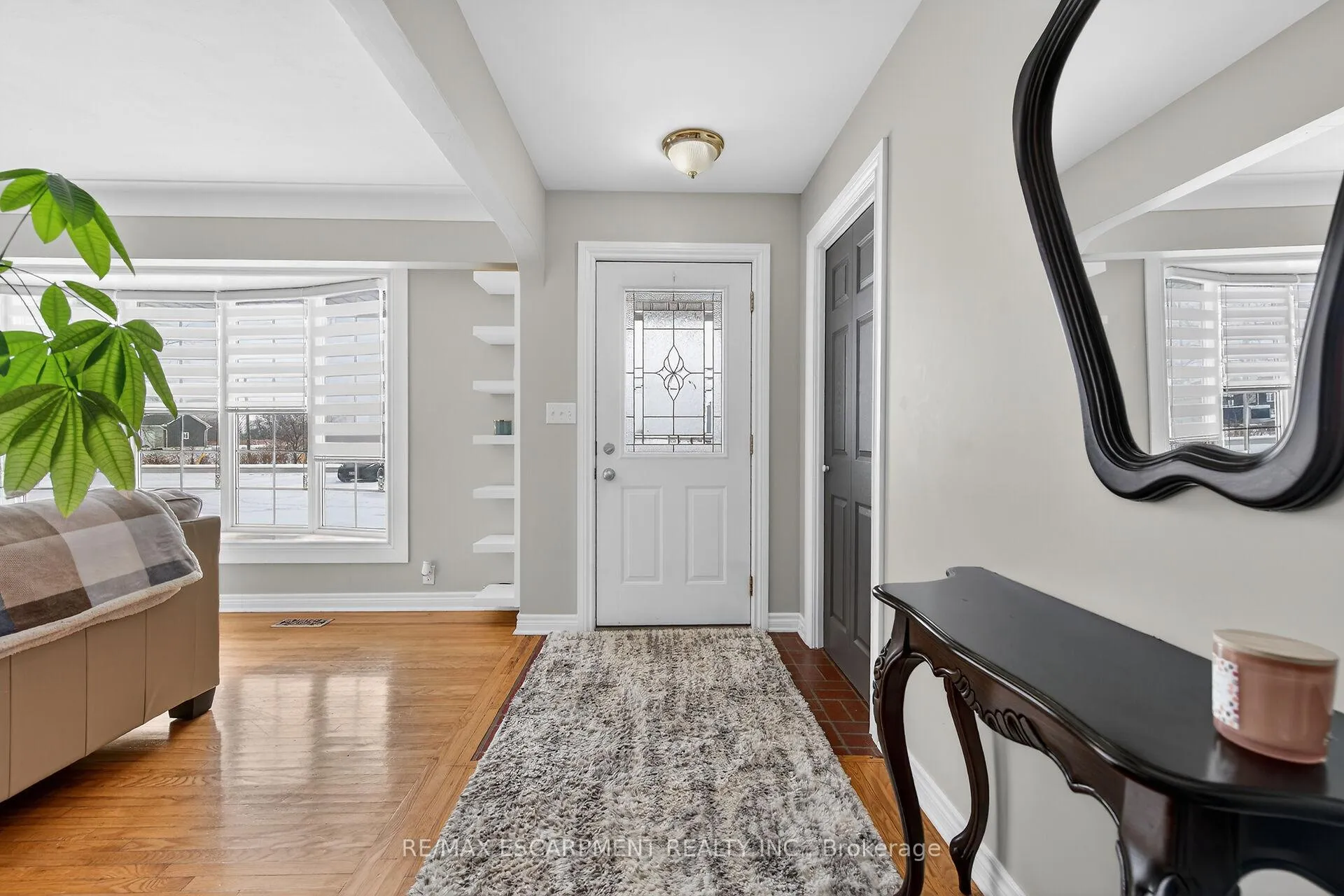 Photo 4 of 163 Rainham Road, Haldimand, Nanticoke — HOMEH