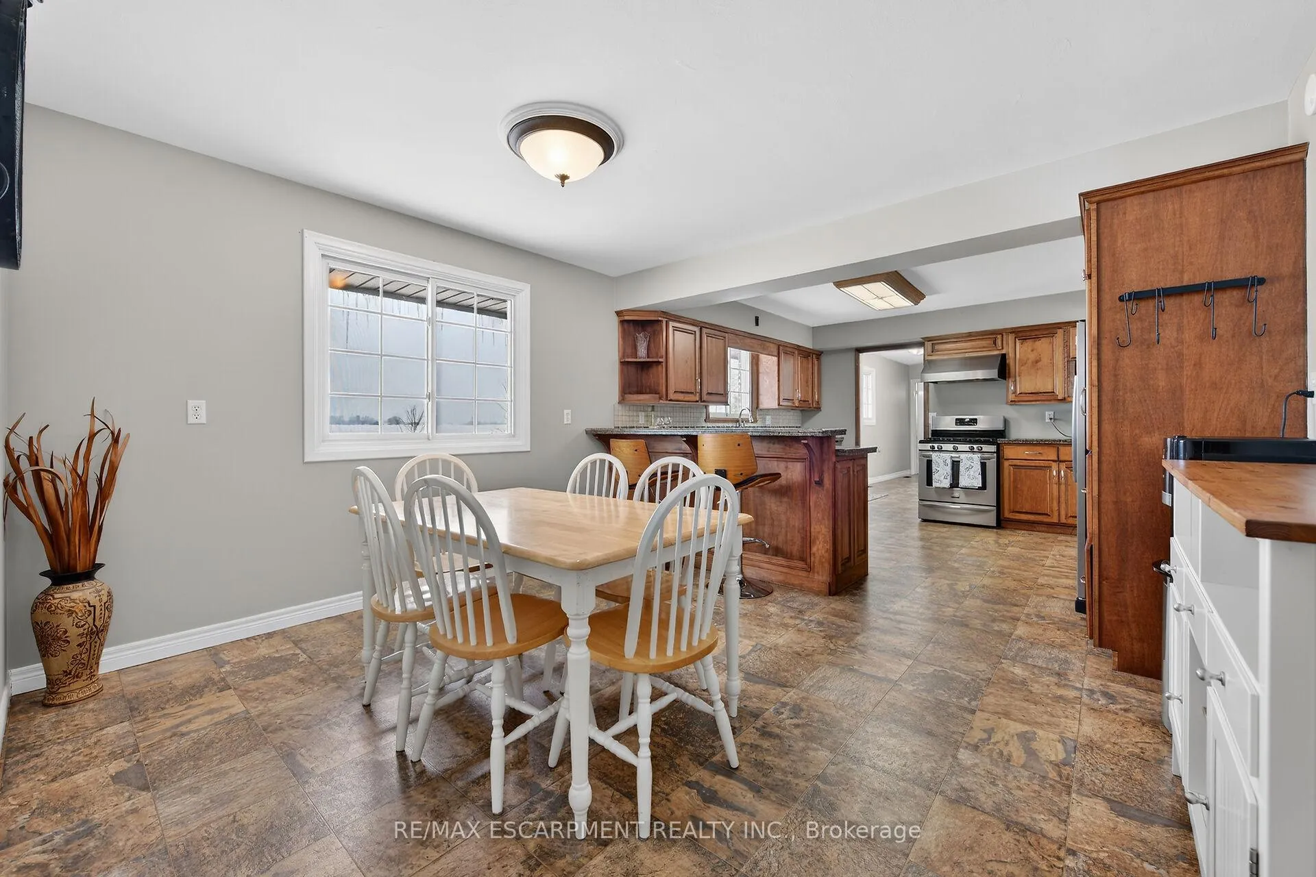 Photo 10 of 163 Rainham Road, Haldimand, Nanticoke — HOMEH